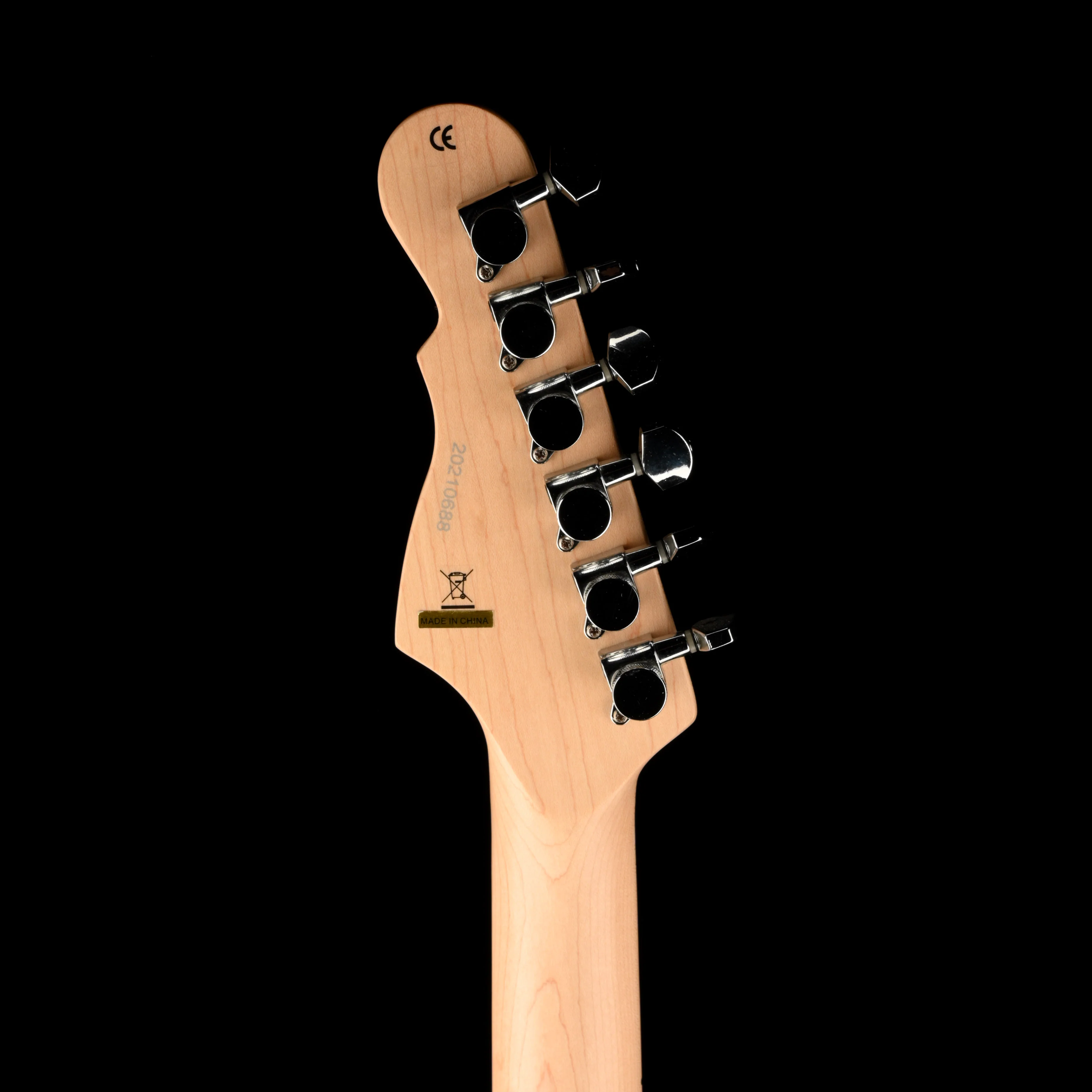 Pre Owned G&L Tribute Series Placentia Legacy Silverburst - Image 14