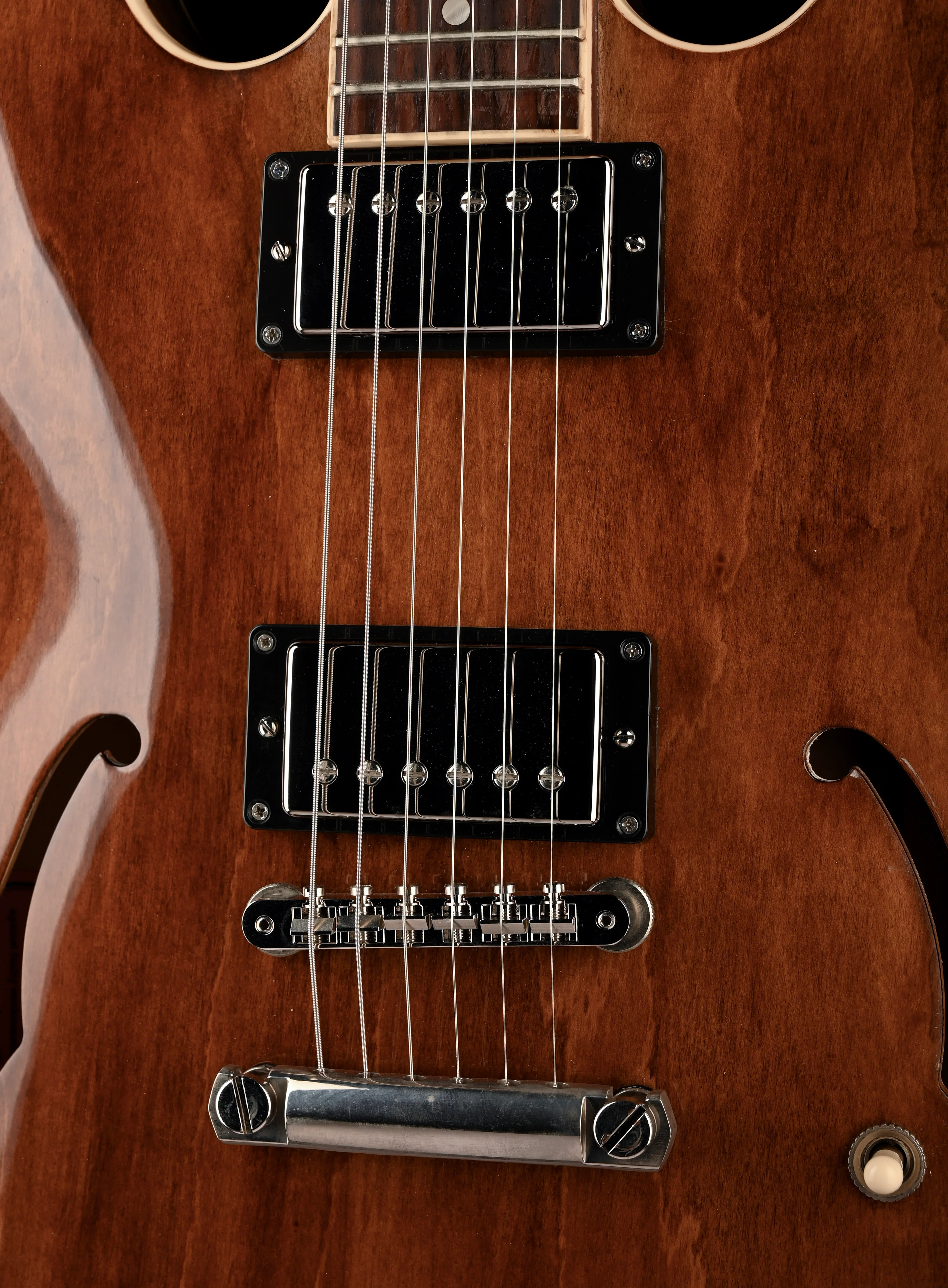Pre Owned Gibson Custom Mod Collection ES-335 Barn Burner with OHSC - Image 7