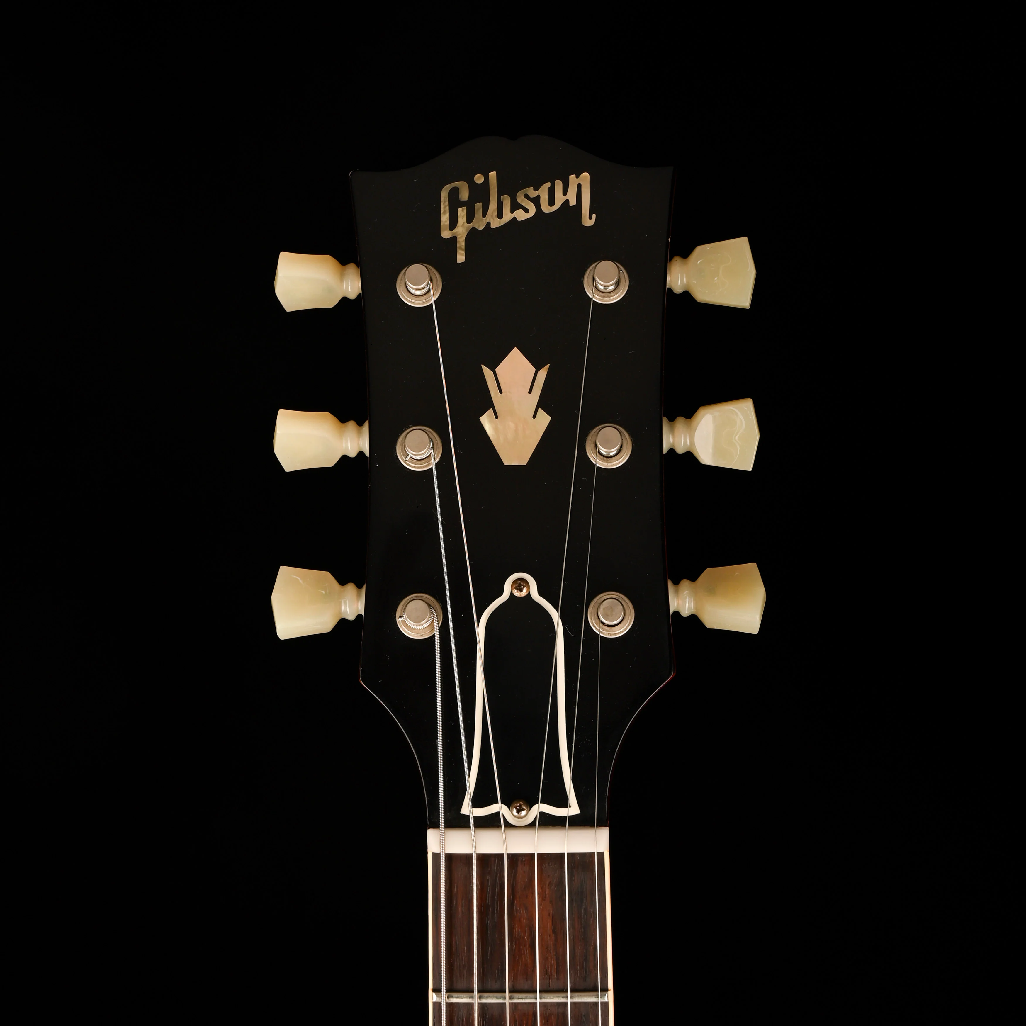 Pre Owned Gibson Custom Shop '64 SG Standard Maestro Vibrola VOS Cherry W OHSC - Image 9