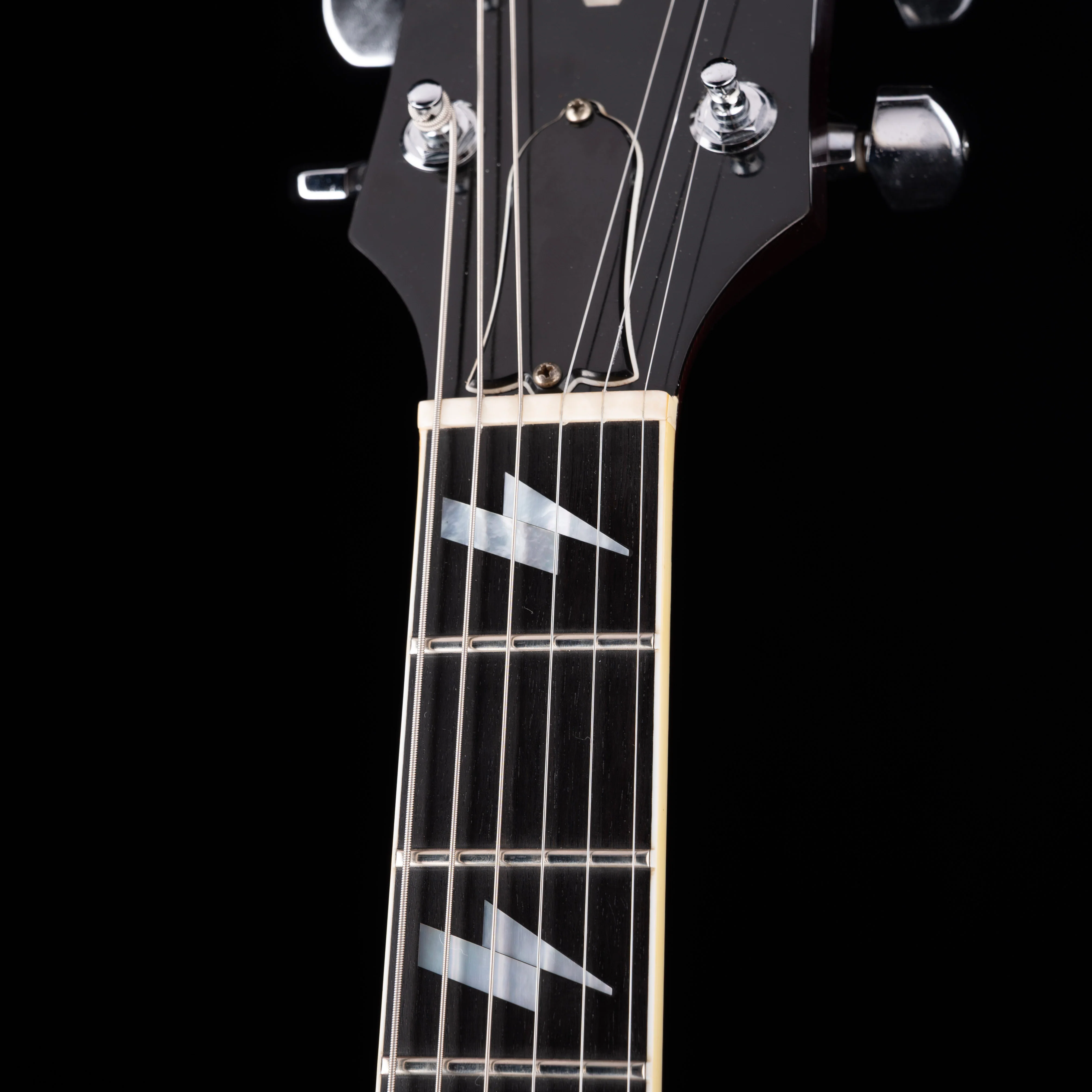 Pre Owned Gibson Custom Shop Angus Young Thunderstruck SG VOS  s/n 008 Aged Cherry With OHSC - Image 6