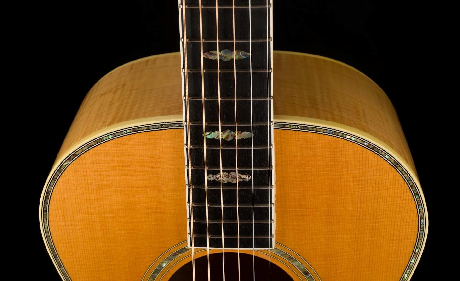 Pre Owned Gibson Custom Shop Nick Lucas Elite Custom Natural With OHSC - Image 3