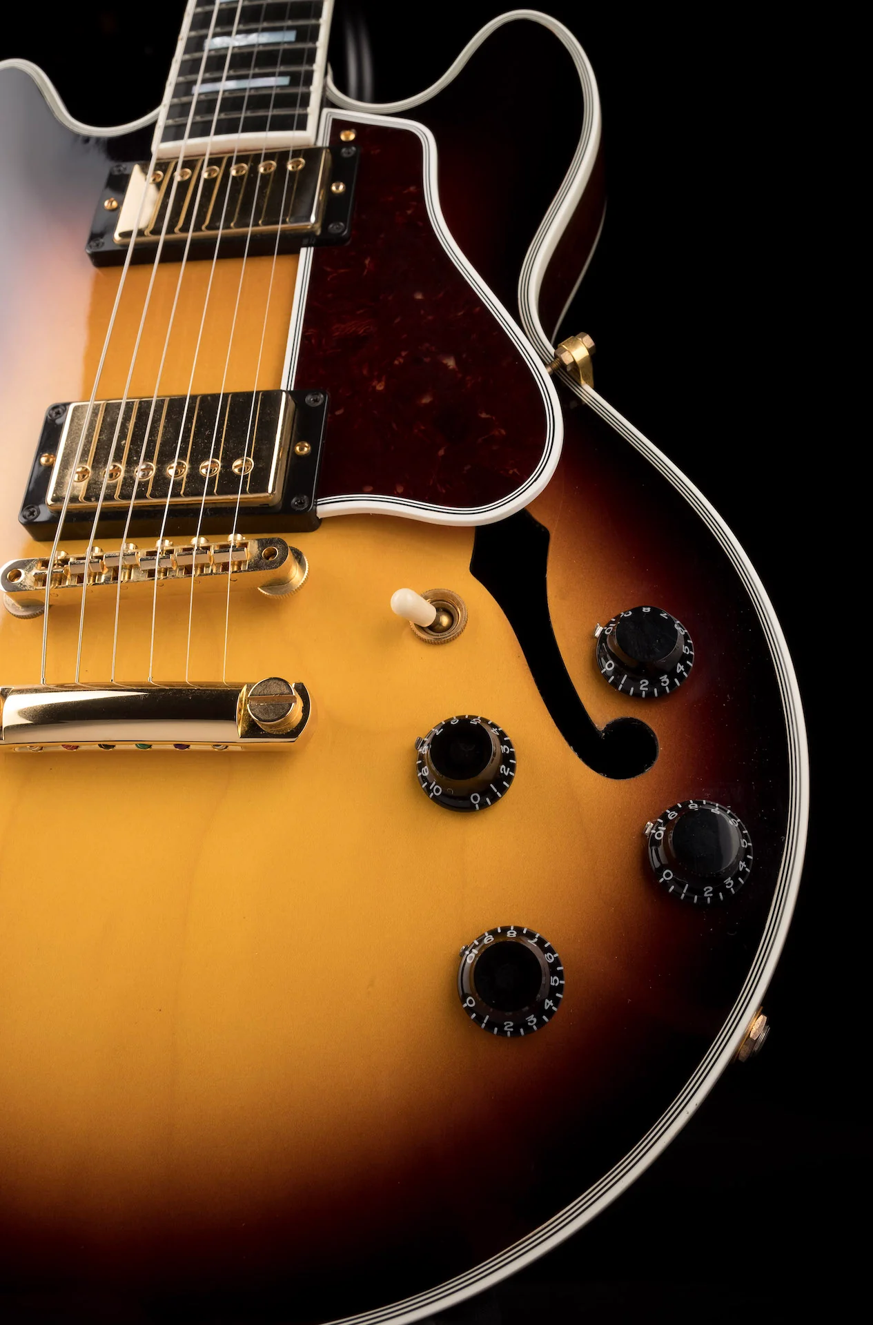 Pre Owned Gibson Custom Shop ES-359 Vintage Sunburst With OHSC - Image 8
