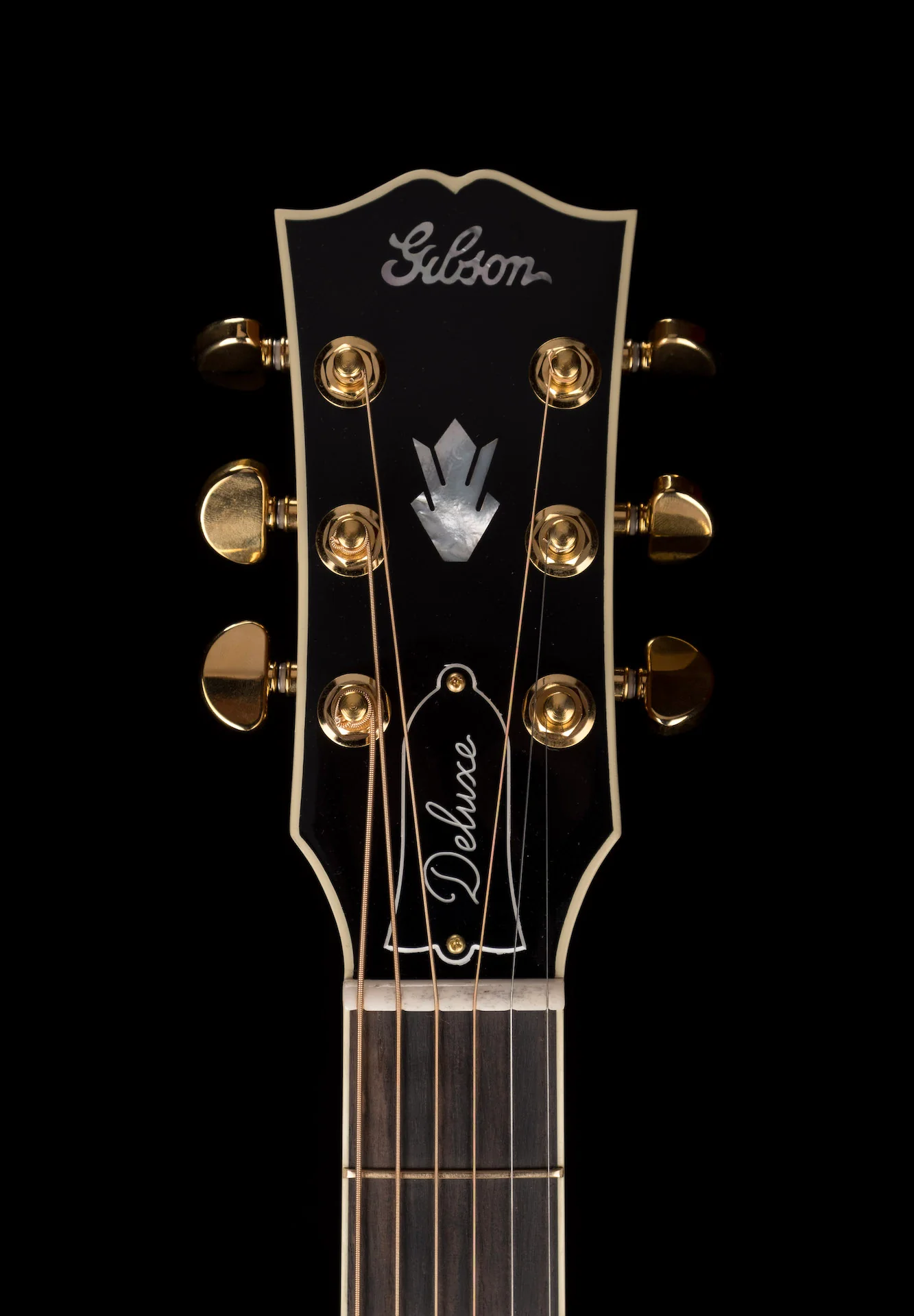 Pre Owned 2022 Gibson Custom Shop J-45 Deluxe Rosewood Rosewood Burst with OHSC - Image 16