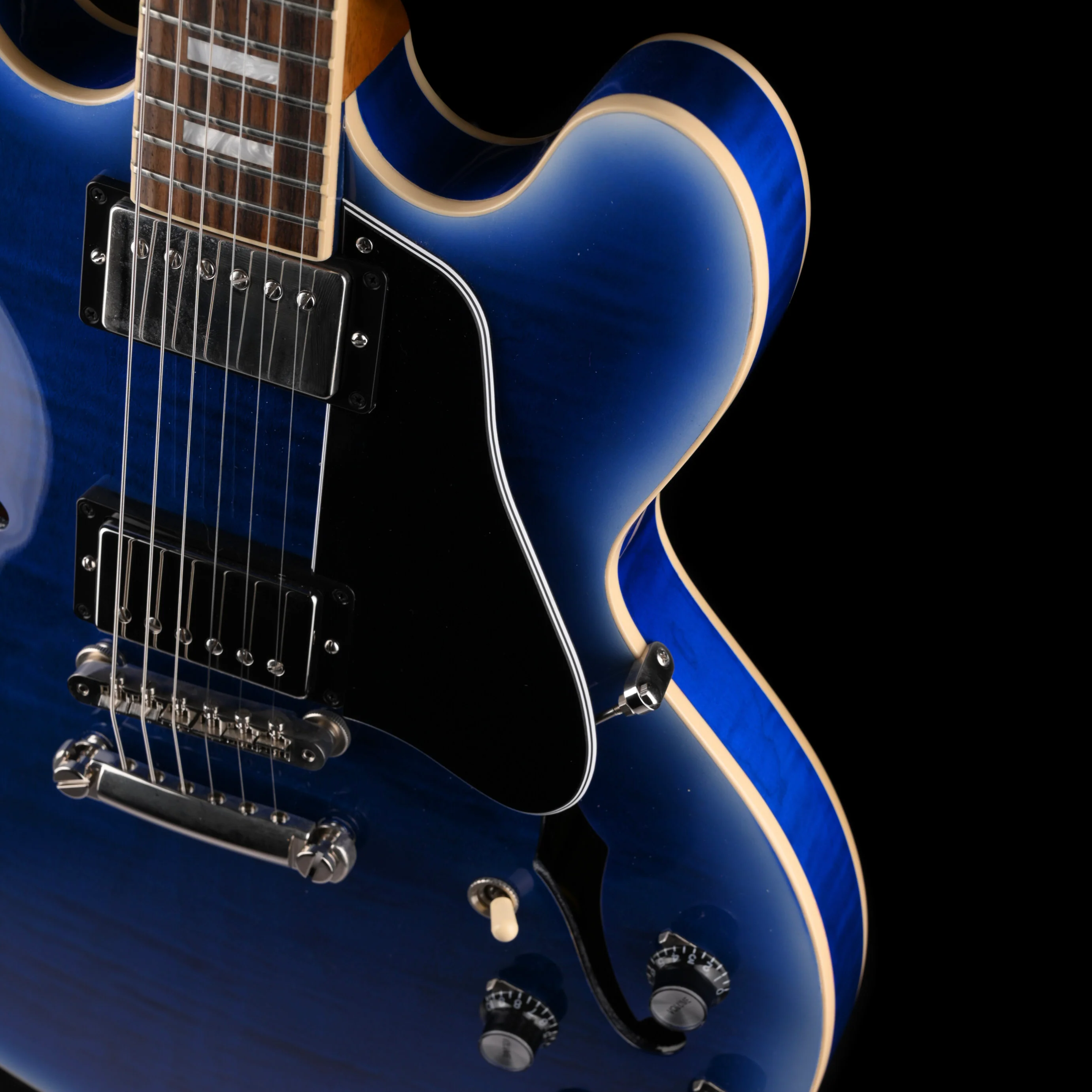 Pre Owned Gibson Mod ES-335 Figured Blue Brink Blast with OHSC - Image 7