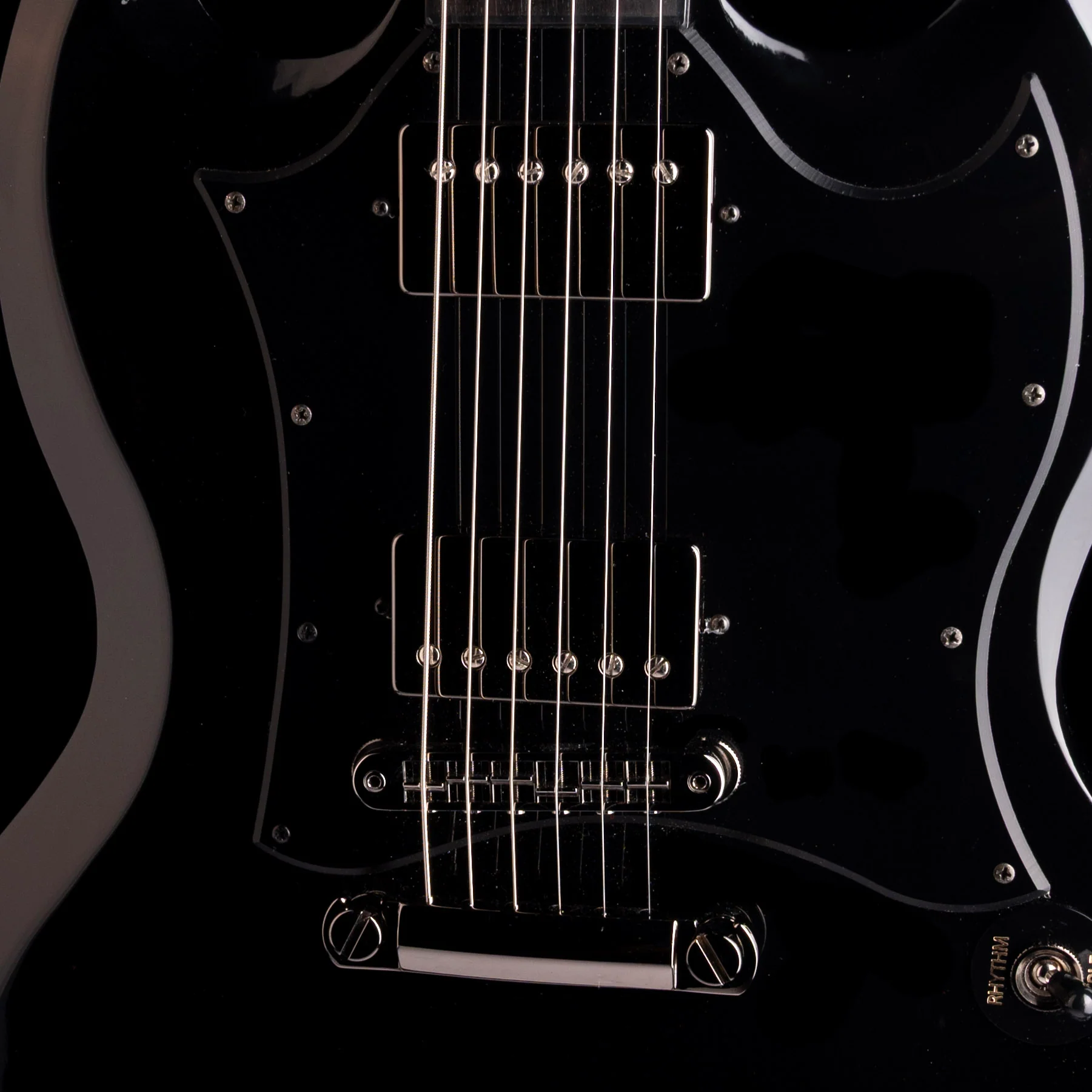 Pre Owned Gibson SG Standard Dark Ebony With OSSC - Image 4