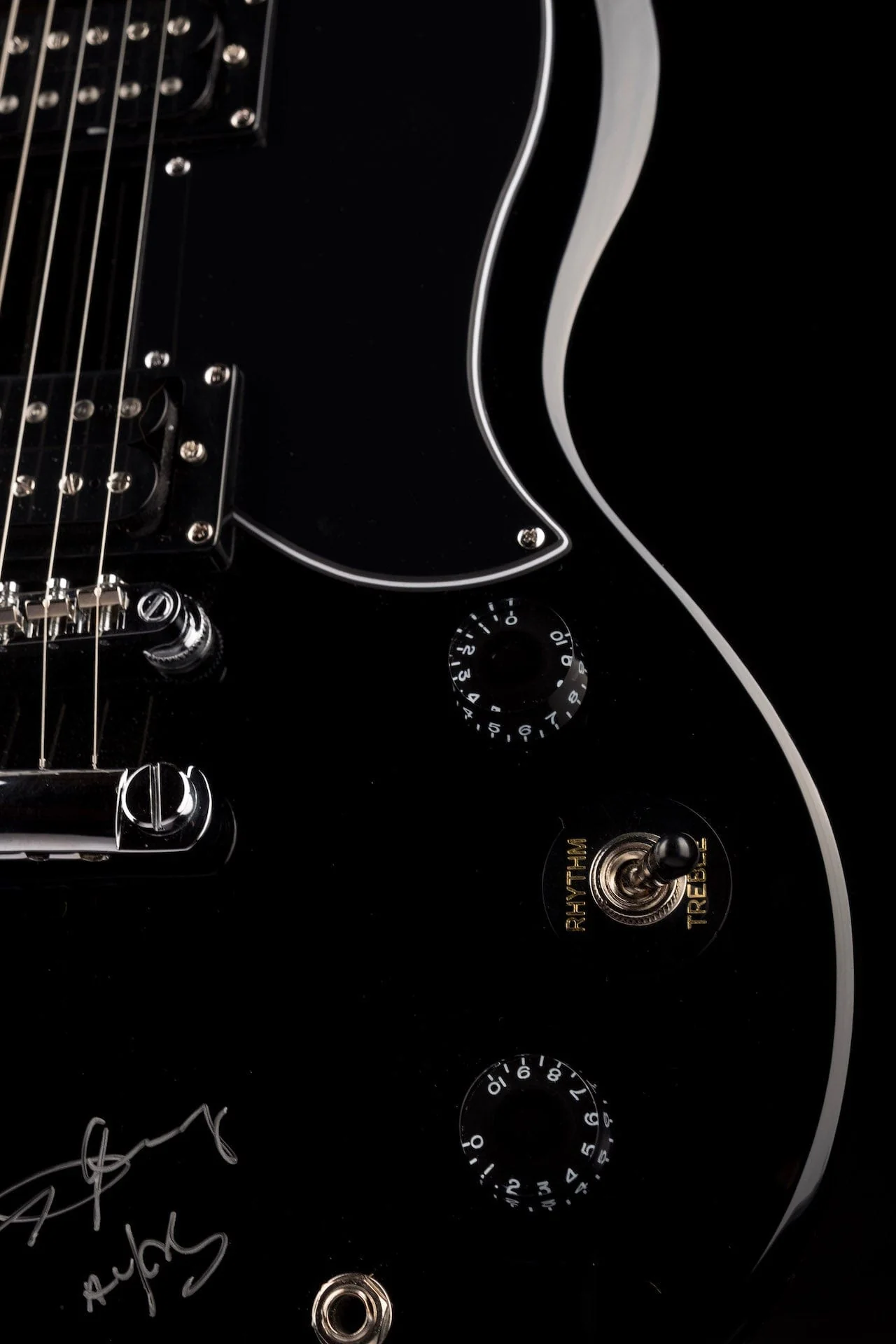 Pre Owned Epiphone SG Special Signed by Angus Young & Brian Johnson of AC/DC With HSC - Image 7