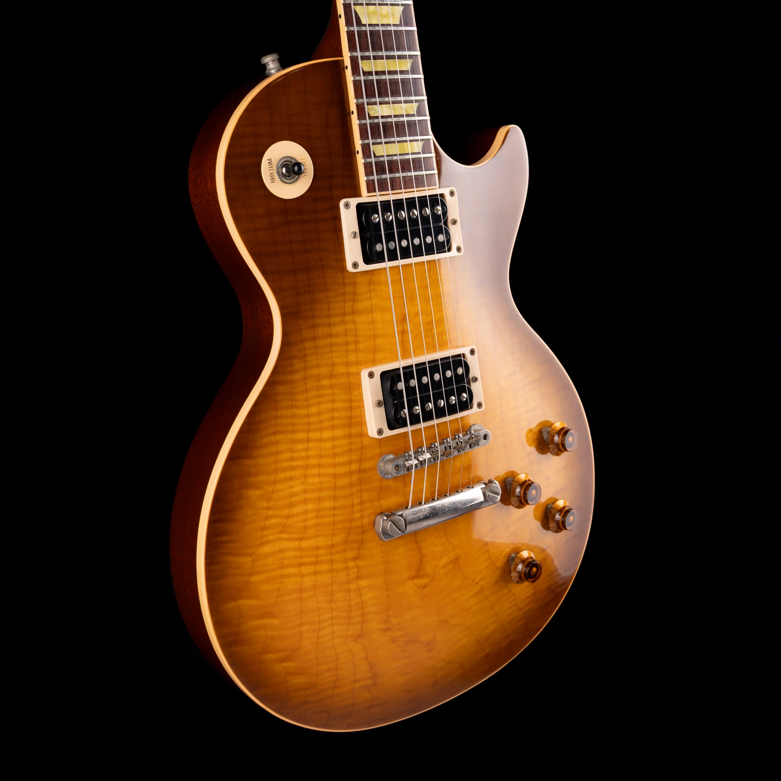 Pre Owned Gibson Yamano Les Paul Classic Plus Honeyburst With OHSC - Image 6