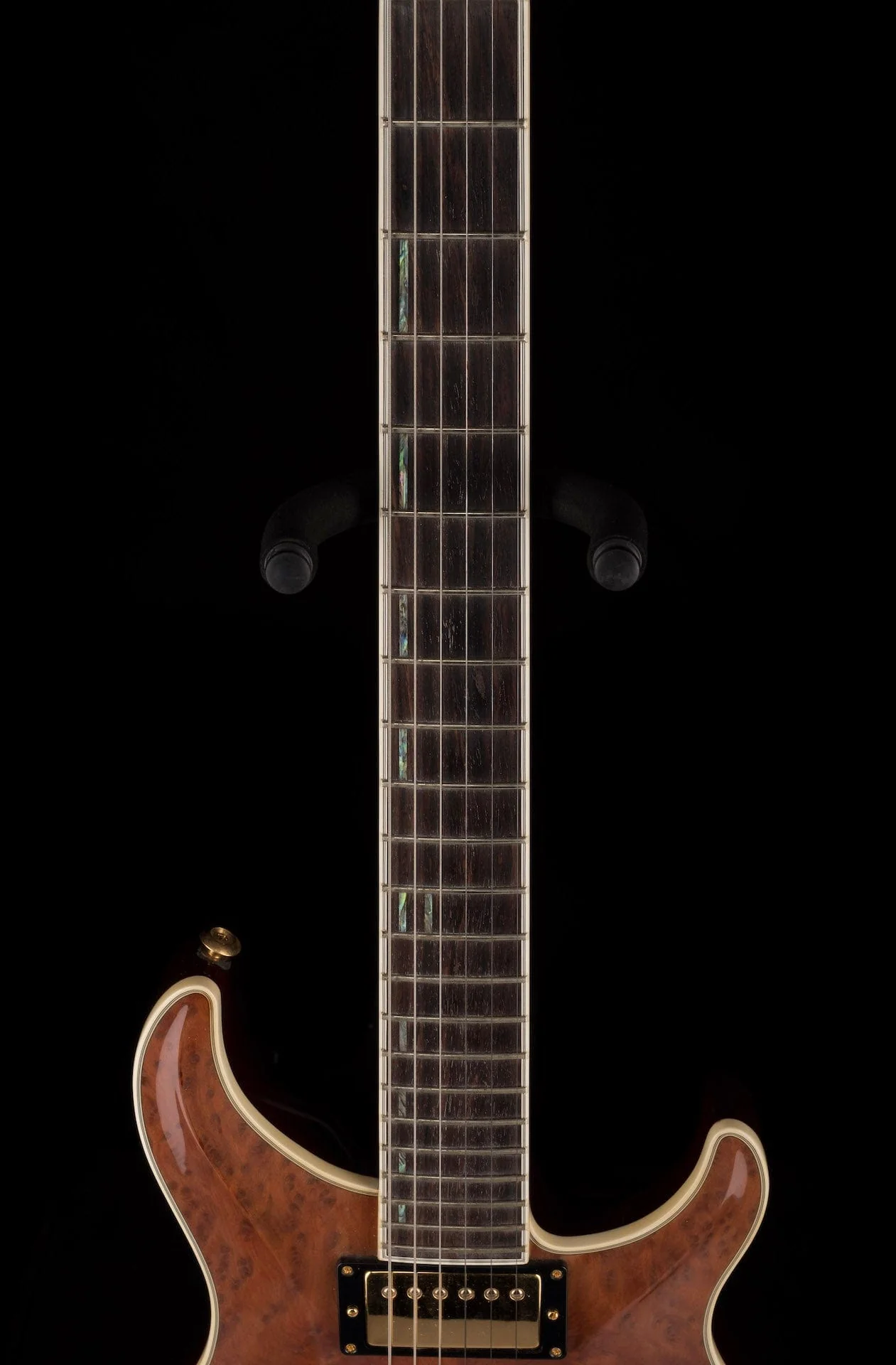 Pre-Owned 2006 Giffin Standard Hollowbody Redwood Burl Top with OHSC - Image 11
