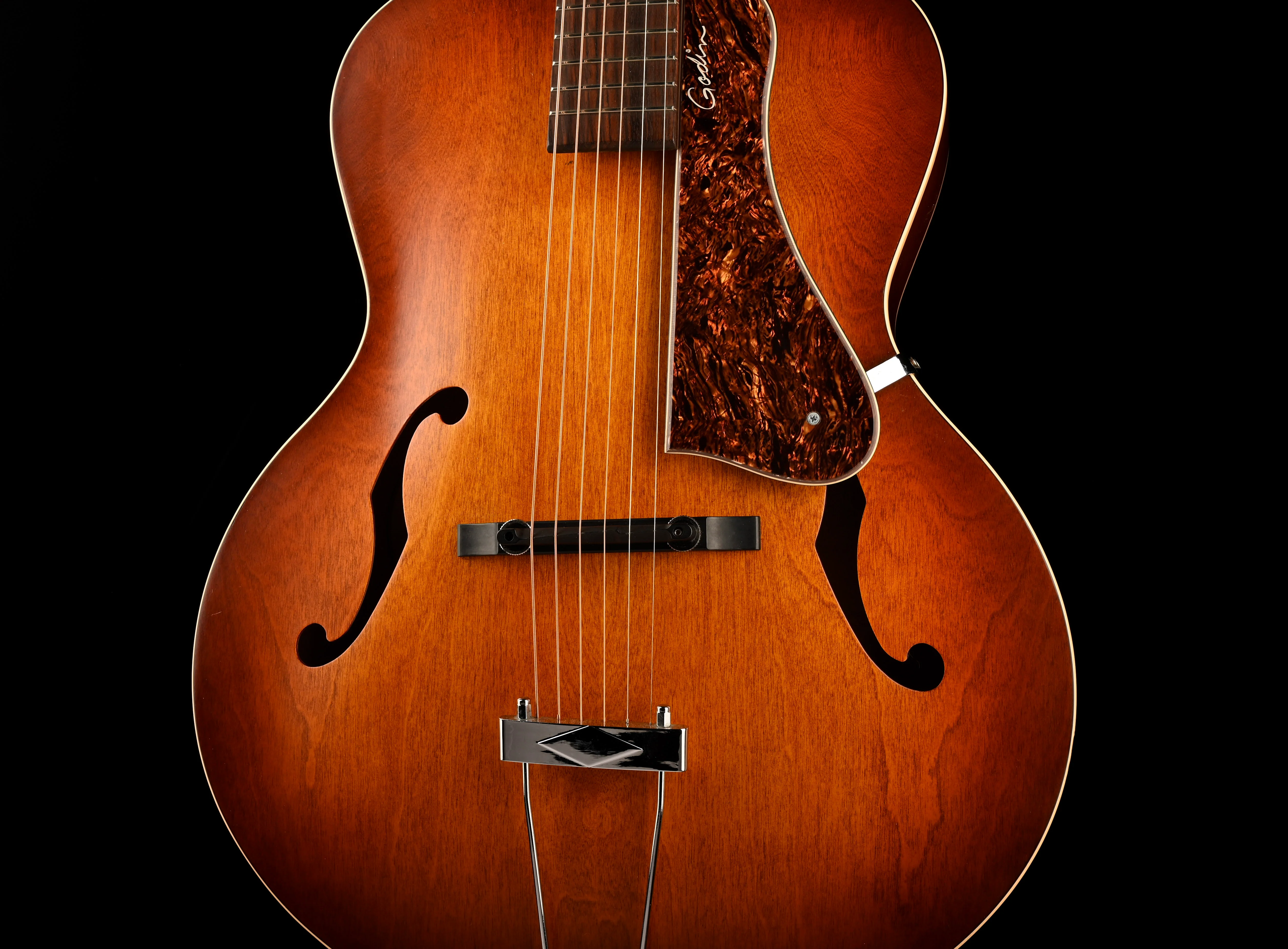 Used Godin 5th Avenue Kingpin Archtop Cognac Burst With Case - Image 6