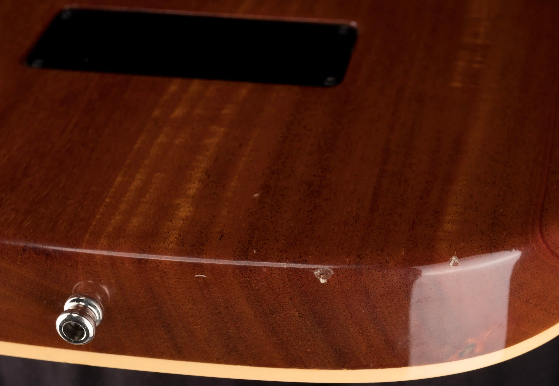Pre Owned Godin Acoustasonic Natural With HSC - John Waite Collection - Image 15