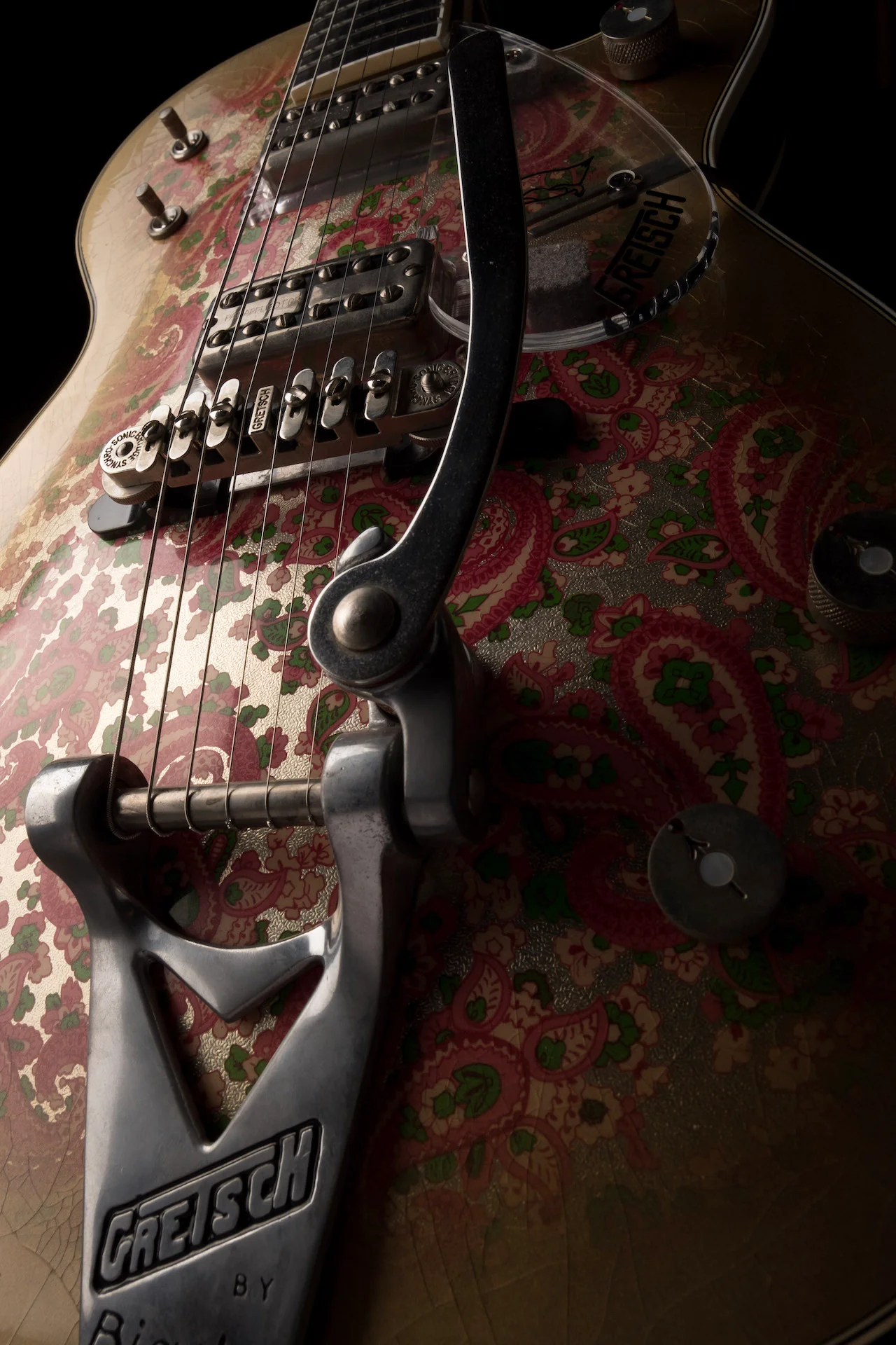 Gretsch Custom Shop Masterbuilt G6134CS 1959 Gold Paisley Penguin Relic - Image 12