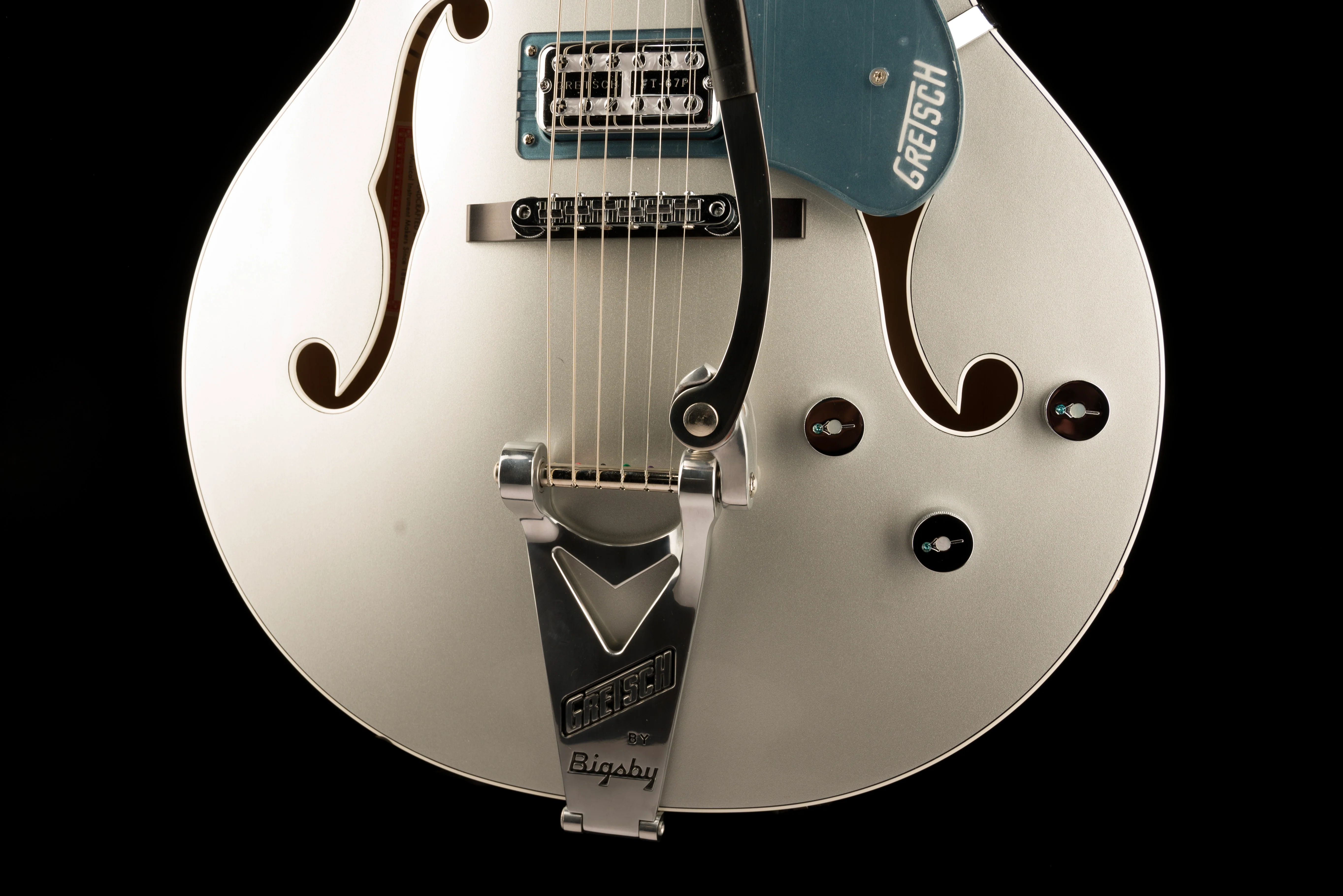 Pre Owned Gretsch G6118T-140 LTD 140th Double Platinum Anniversary Two-Tone Pure Platinum/Stone Platinum With OHSC - Image 5