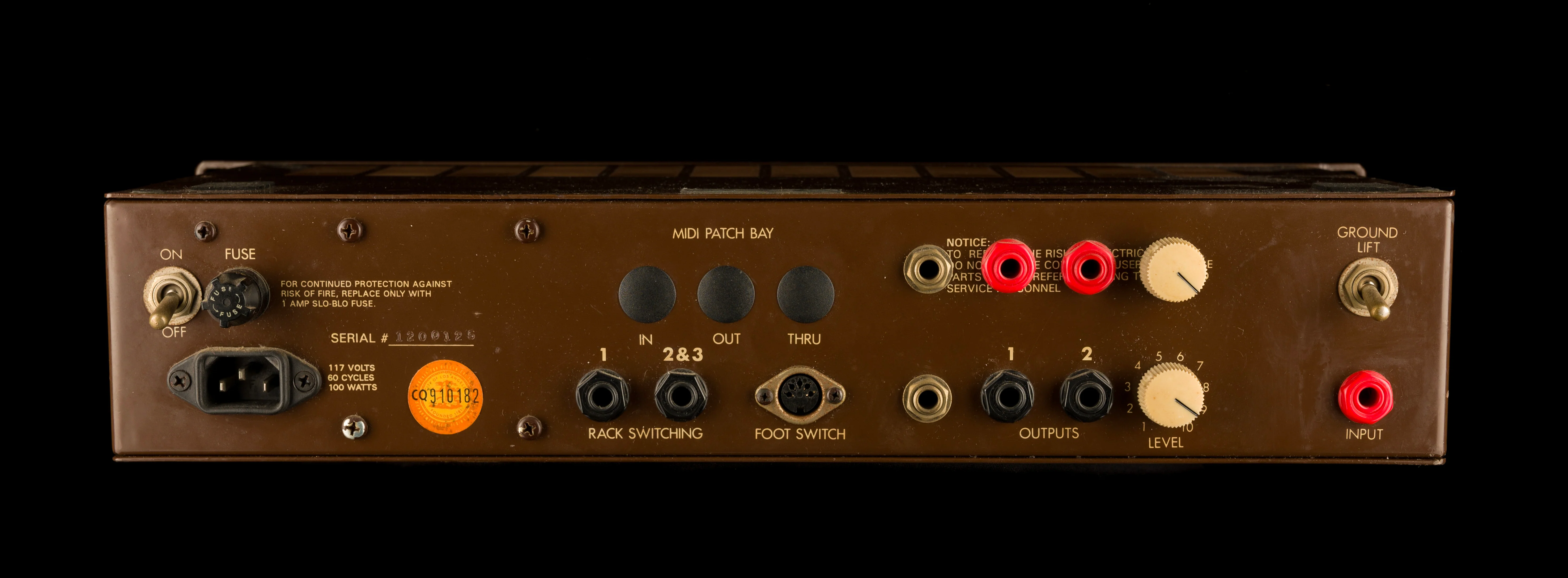 Pre Owned Groove Tubes Trio Switchable Pre Amp Head With Footswitch - Image 7