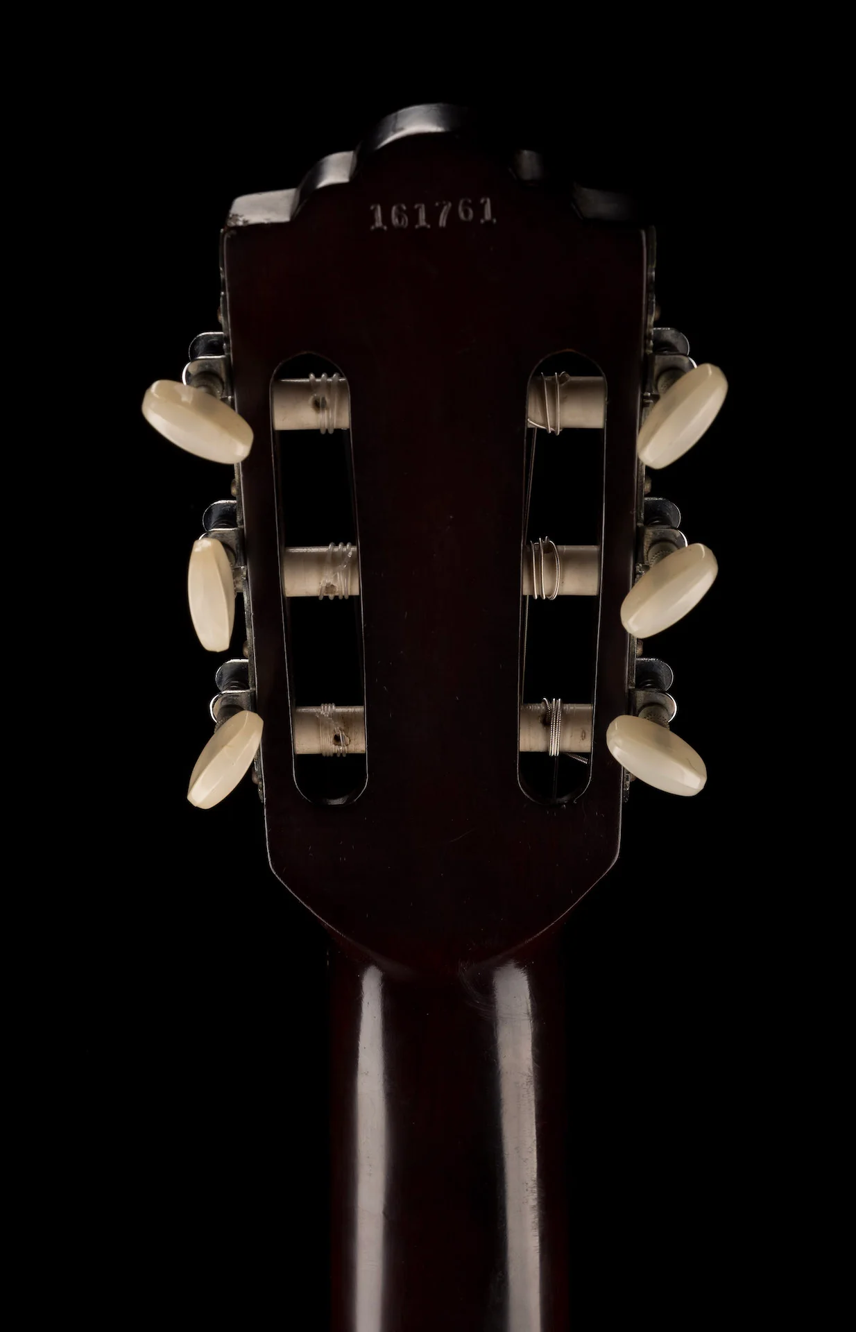 Pre Owned Guild Mark II Nylon Acoustic Guitar With HSC - Image 16