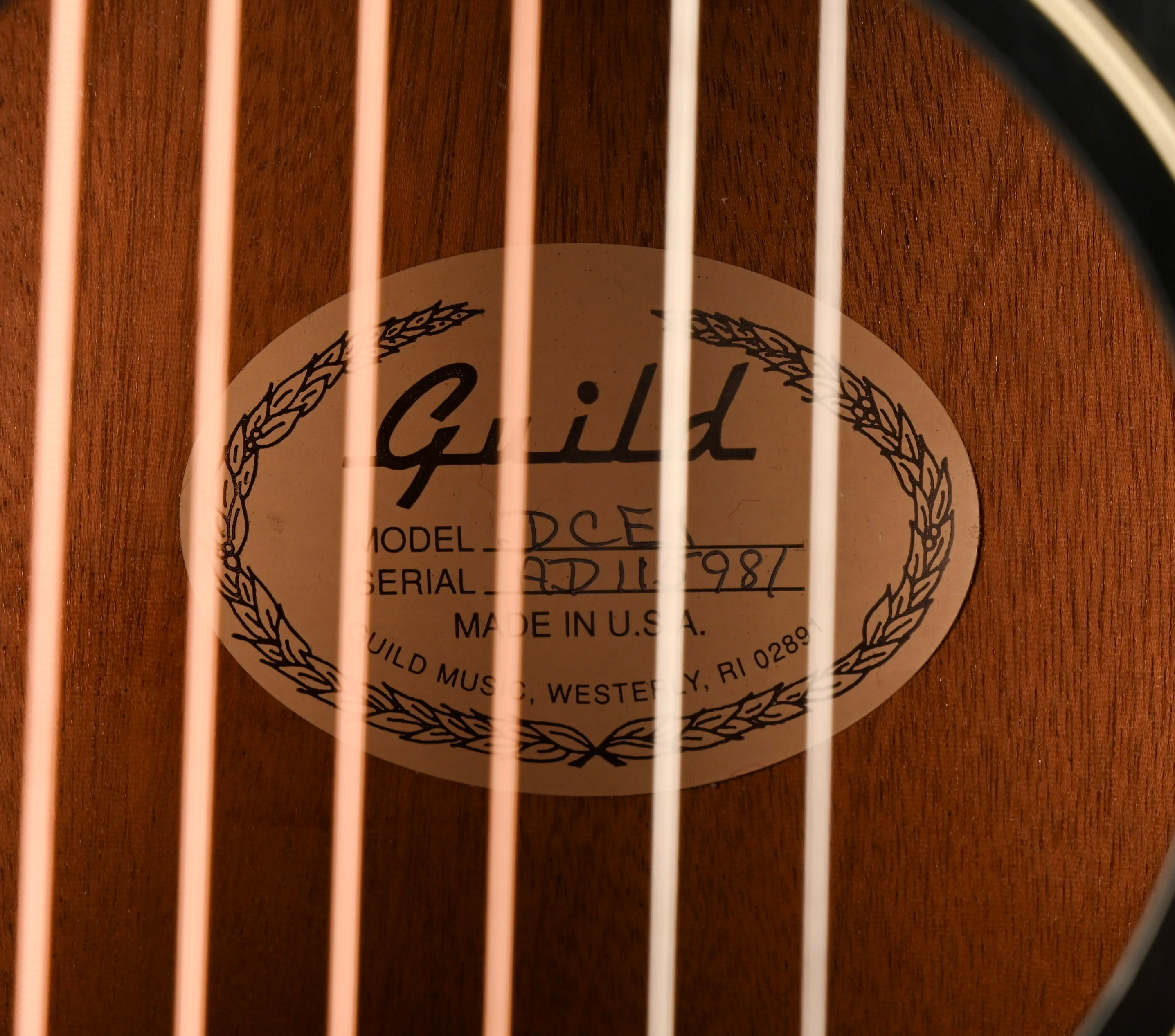 Pre Owned Guild USA DCE1 Black With OHSC - Image 9