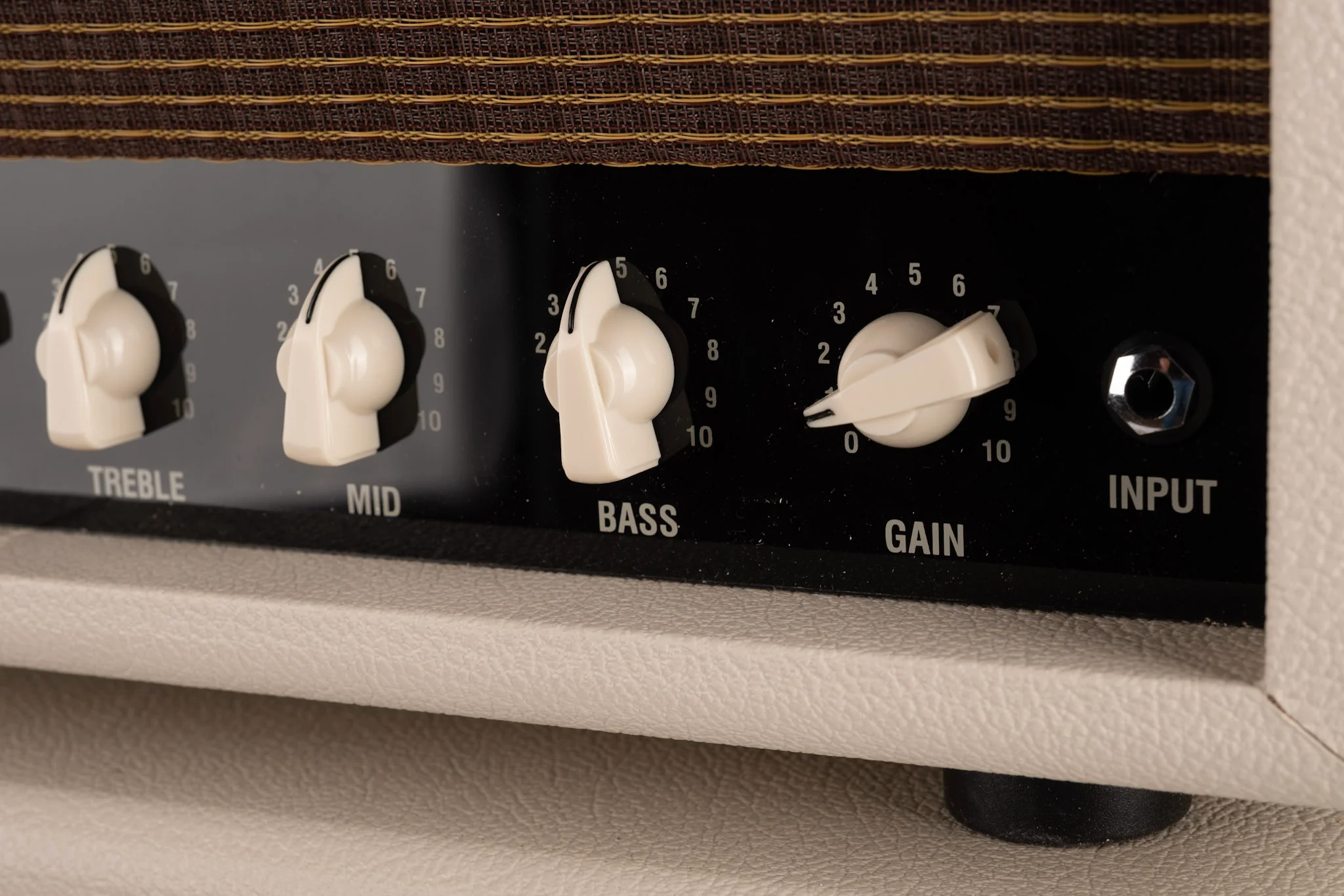 Pre Owned Hook Wizard Guitar Amp Head And Matching 112 Cabinet Guitar Amp - Image 7