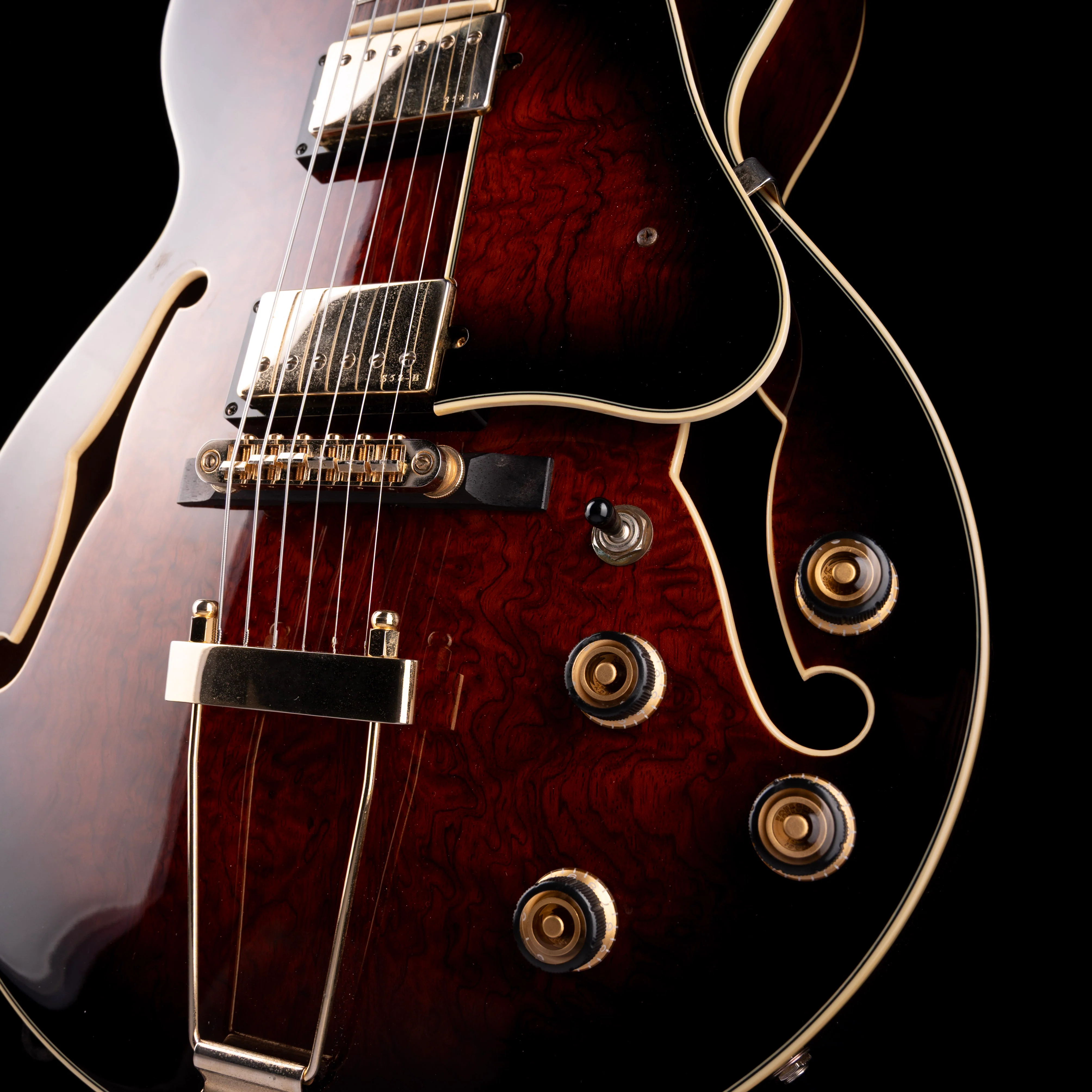 Pre Owned Ibanez Artcore AG95-DBS-12-04 Hollow Body Electric Guitar Dark Brown Sunburst with Gig Bag - Image 5