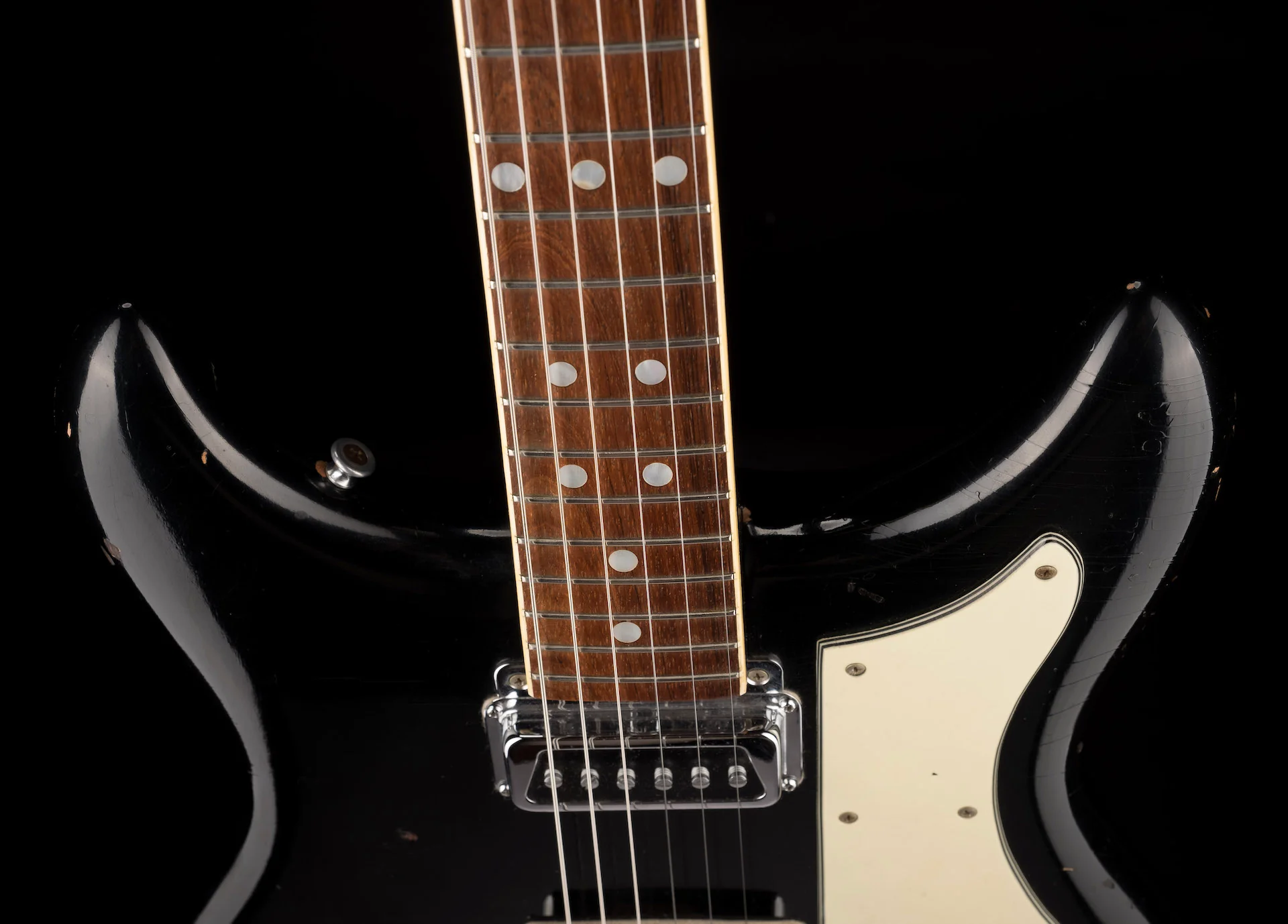 Vintage 1968 Kustom K-200B Black Electric Guitar With HSC - Image 3