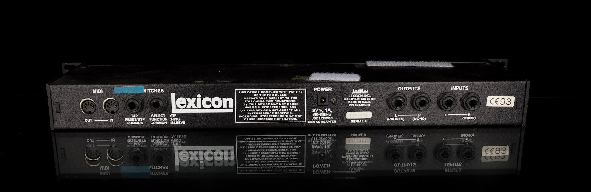 Pre Owned Lexicon Jam Man Delay/Looper Rack Unit with Footswitches and Power Supply - Image 4