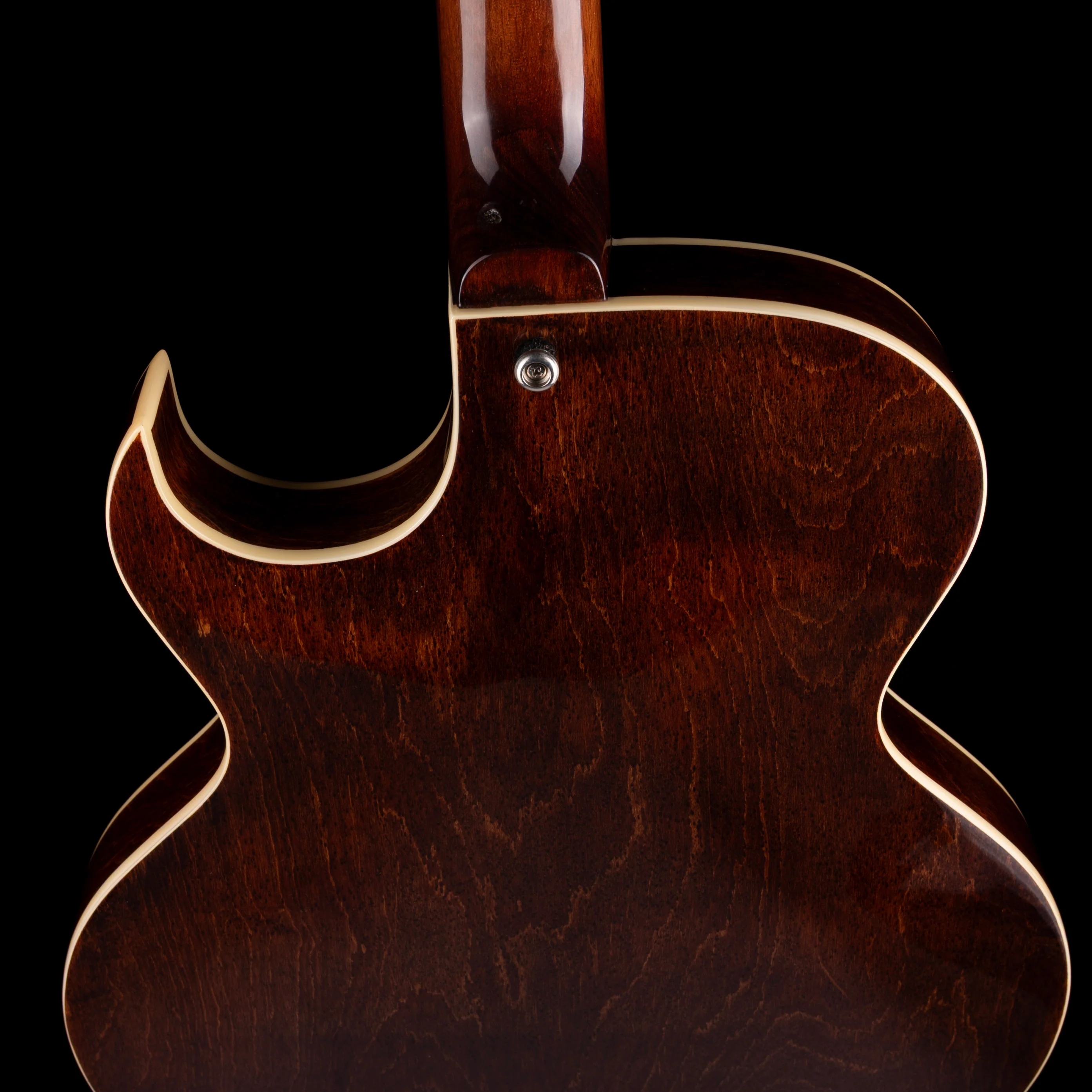 Pre Owned Loar 304T-CVS Sunburst Thinbody Archtop Electric Guitar With OHSC - Image 10