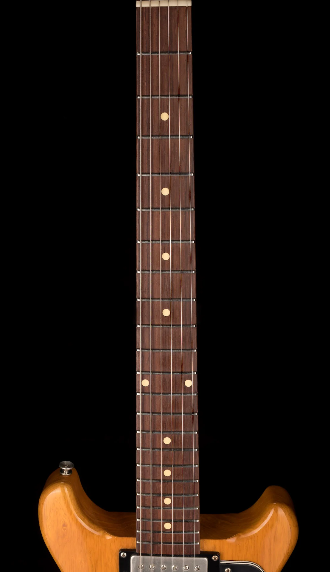 Pre Owned LSL Topanga DC "Wren" Natural Korina With Case - Image 11