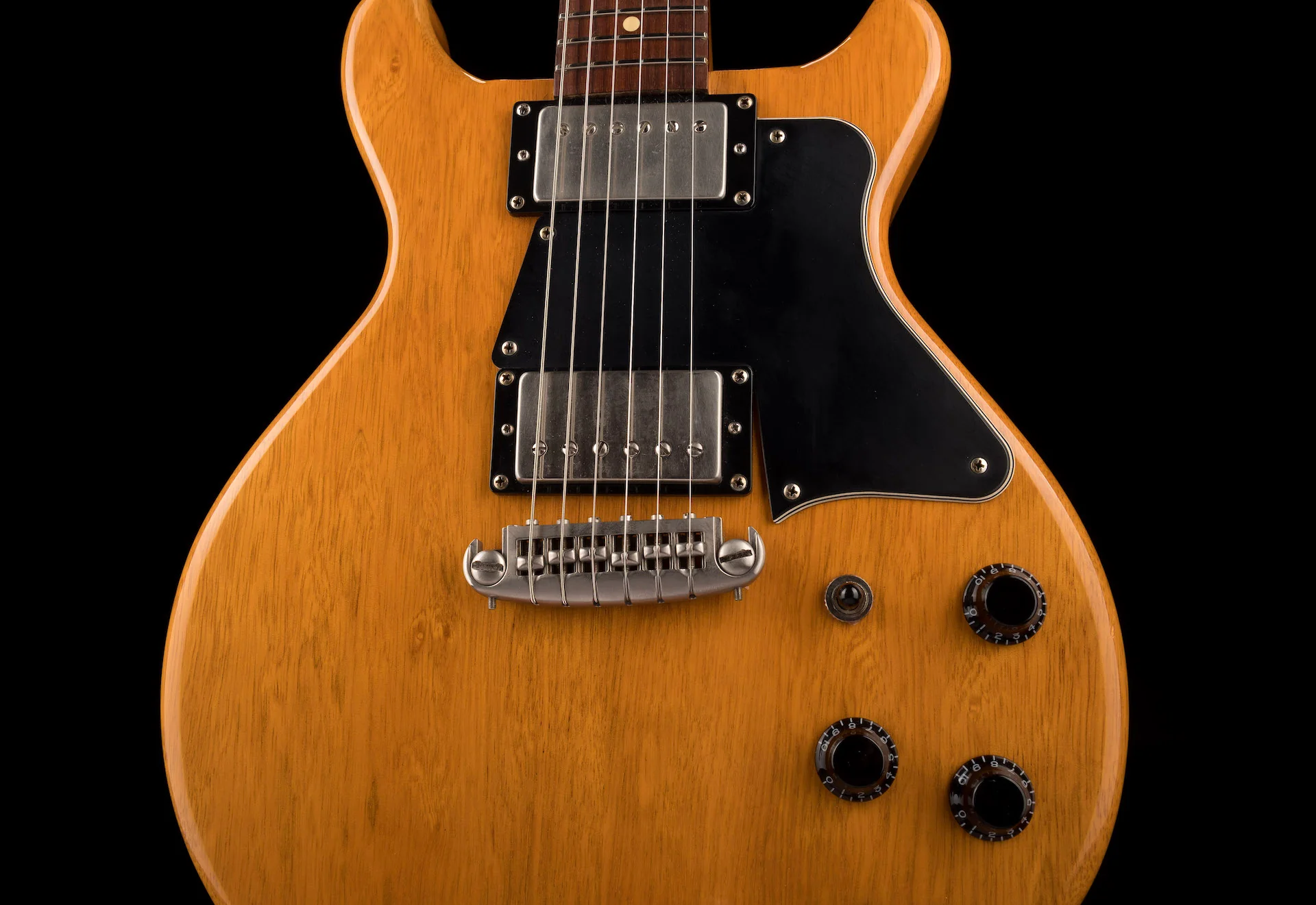 Pre Owned LSL Topanga DC "Wren" Natural Korina With Case - Image 6