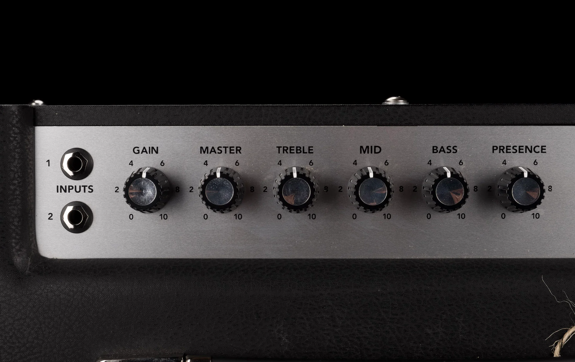 Pre Owned Magnatone Super Fifteen 1x12" Guitar Amp Combo - Image 5
