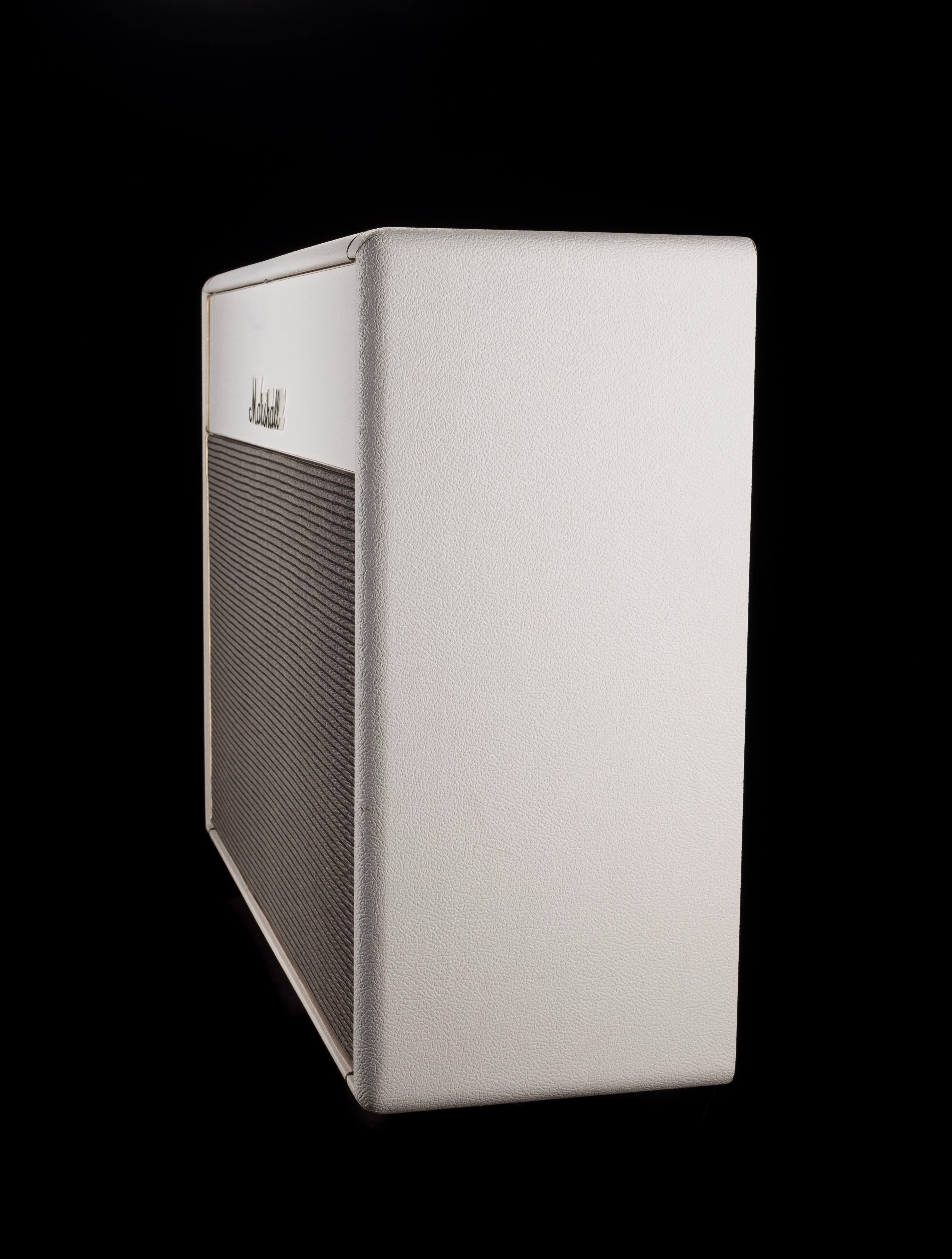 Pre Owned Marshall 212 White Guitar Amp Cabinet - Image 5