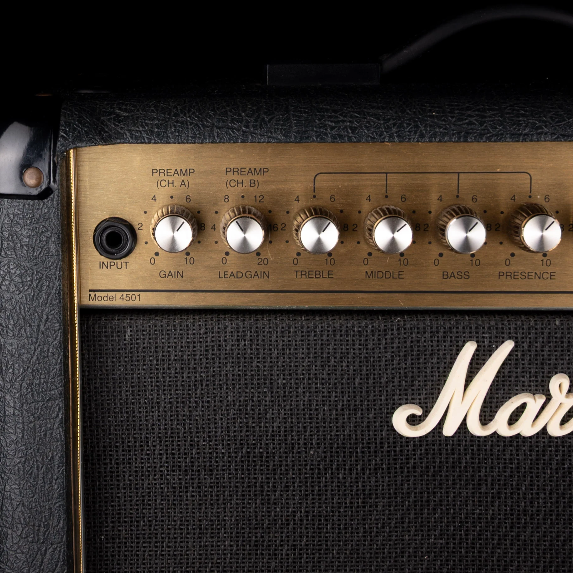 Pre Owned Marshall JCM 900 Black Model 4501 50-watt Guitar Amp Combo With Footswitch - Image 2