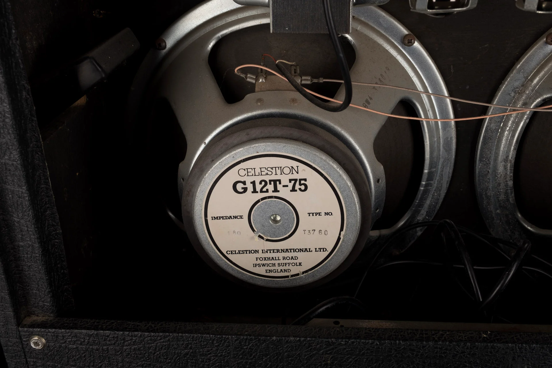 Pre Owned Marshall JCM800 Lead 2x12" Guitar Amp Combo With Footswitch - Image 12