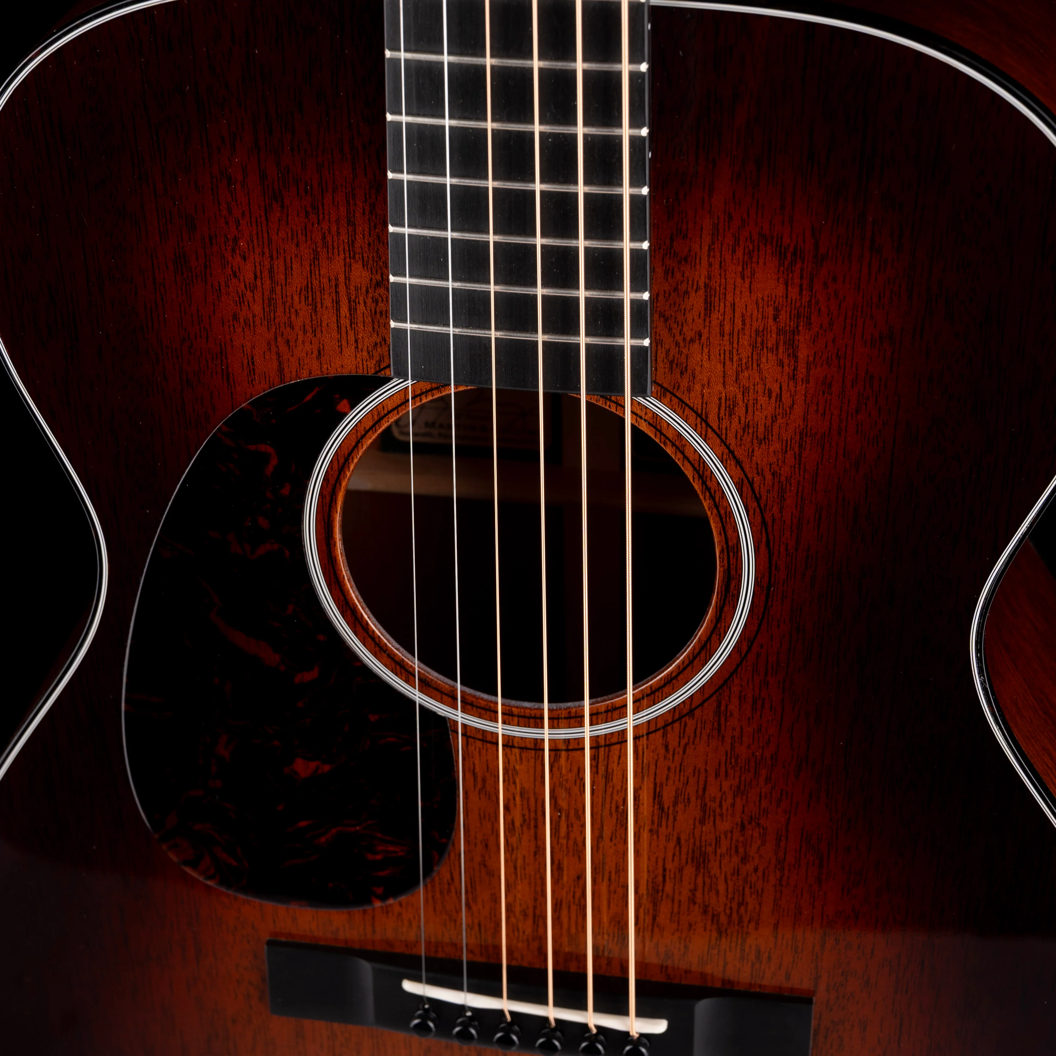 Pre Owned Martin 00-DB Jeff Tweedy Acoustic Guitar Sunburst Left-Handed With OHSC - Image 4