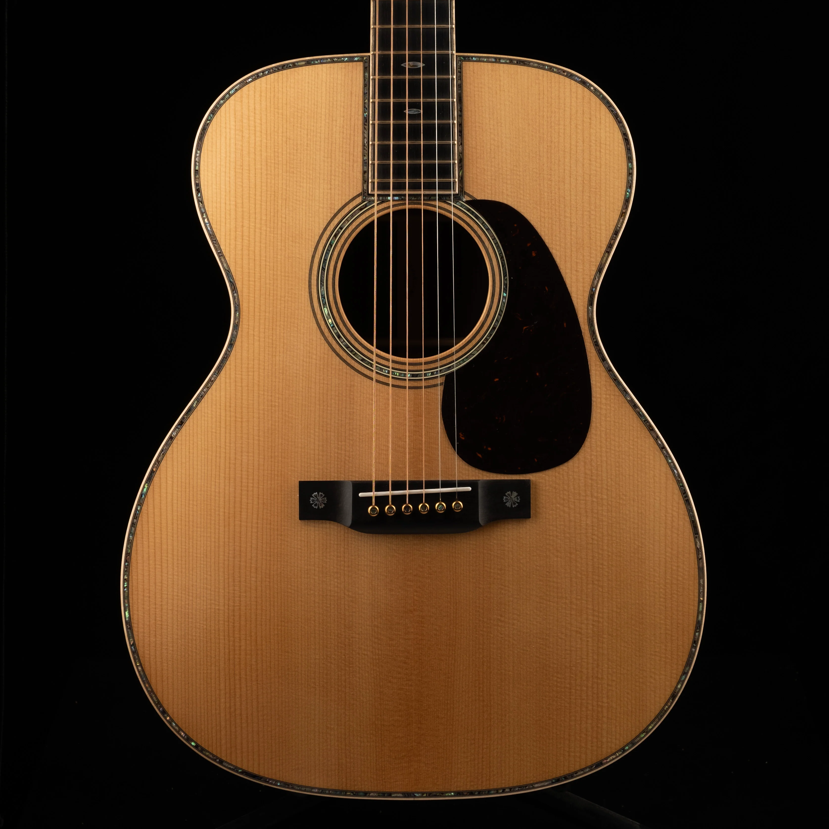 Pre Owned Martin 000-42 Modern Deluxe Acoustic Guitar With OHSC