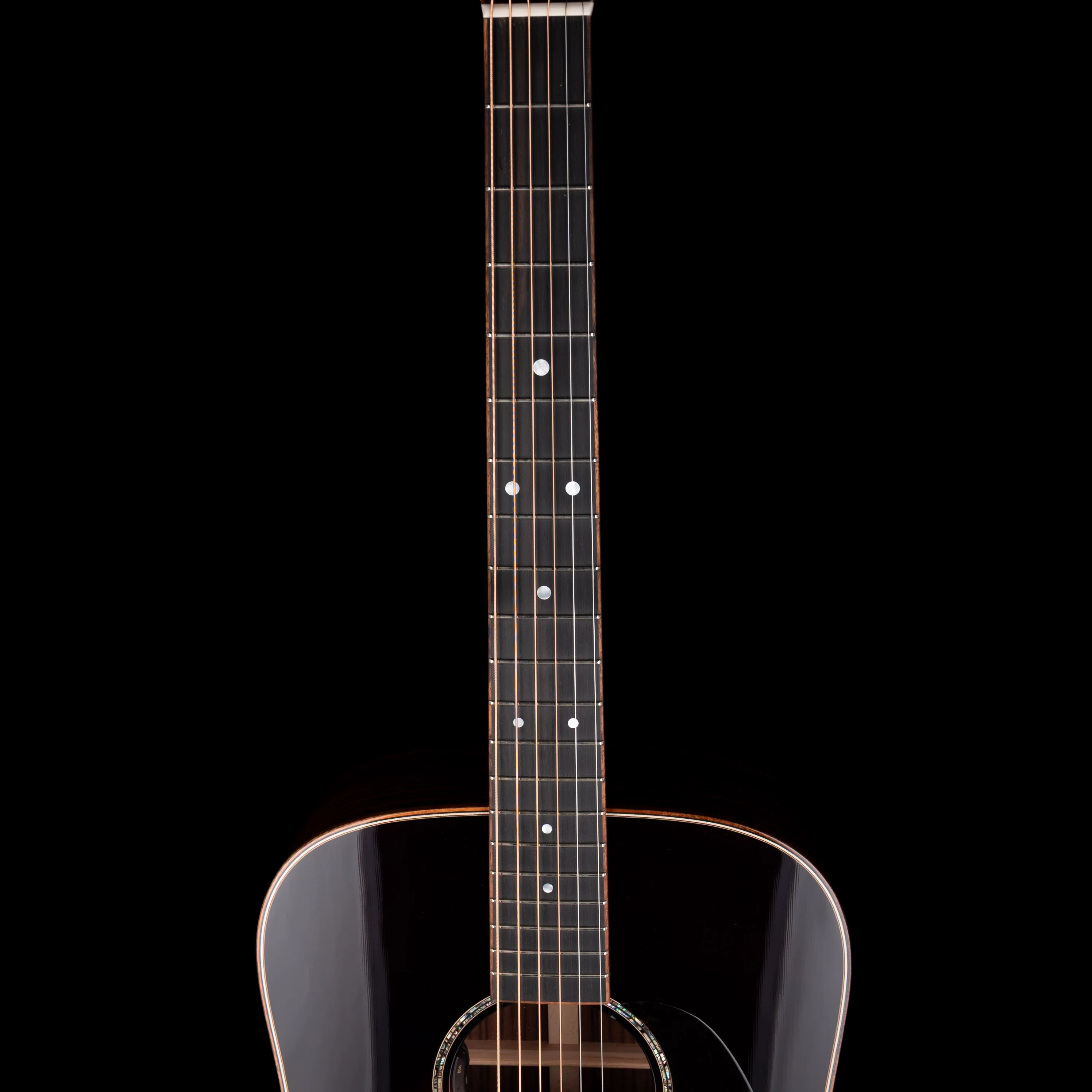 Pre Owned Martin Custom Shop Dreadnaught/000 Style 28 Indian Rosewood Sunburst With OHSC - Image 8