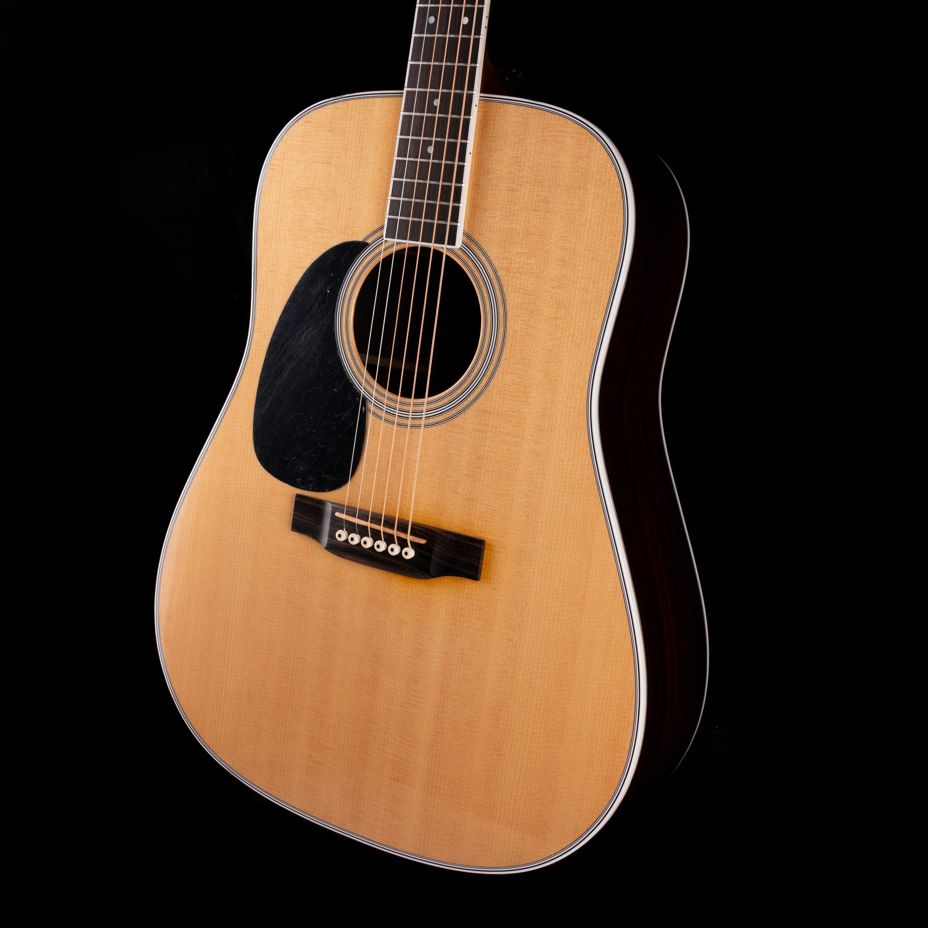 Pre Owned Martin D-35L Natural Acoustic Guitar With OHSC - Image 7
