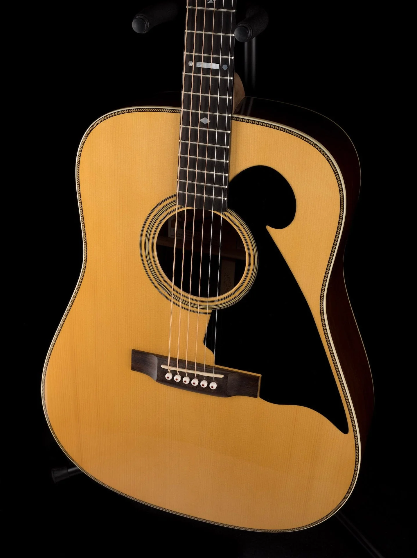 Pre-owned Martin D-28M Merle Travis Commemorative Edition with OHSC - Image 4