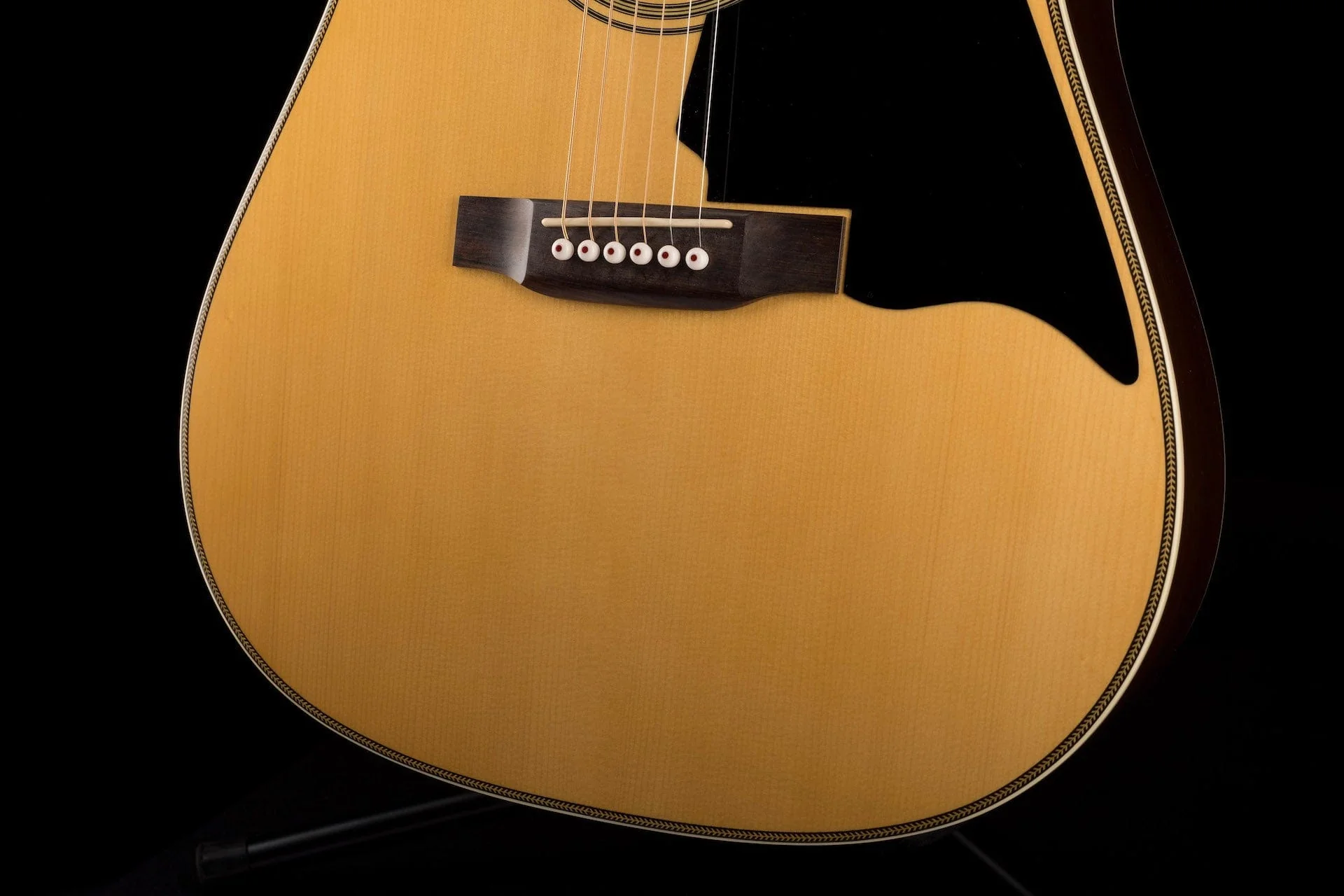 Pre-owned Martin D-28M Merle Travis Commemorative Edition with OHSC - Image 6