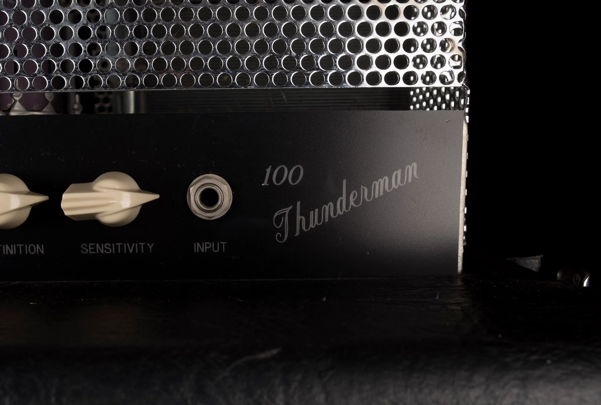 Pre Owned Matchless Thunderman 100 Bass Amp - Image 10