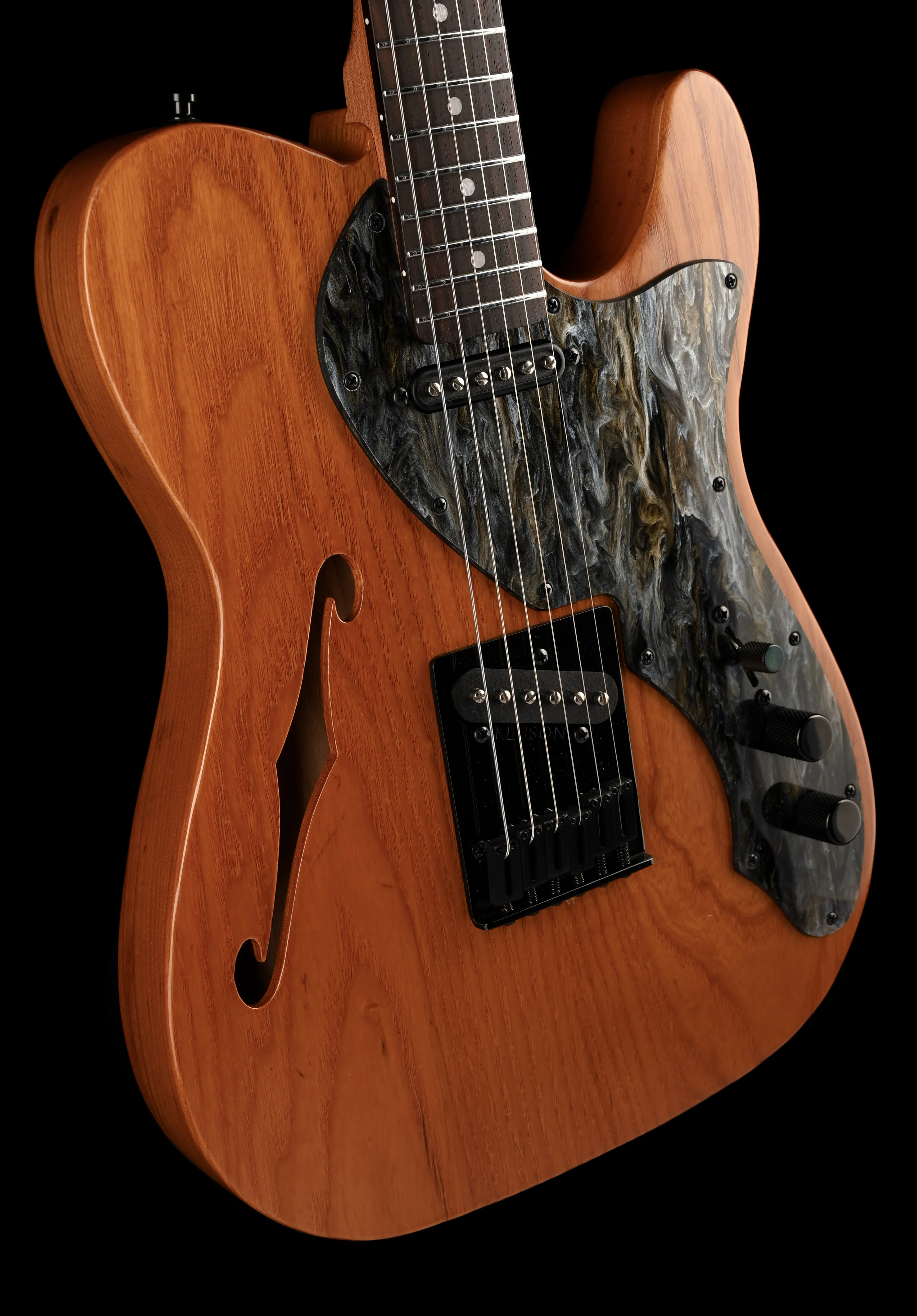 Pre Owned McCloud Swamp Ash '69 Thinline T-style Guitar With OHSC - Image 10
