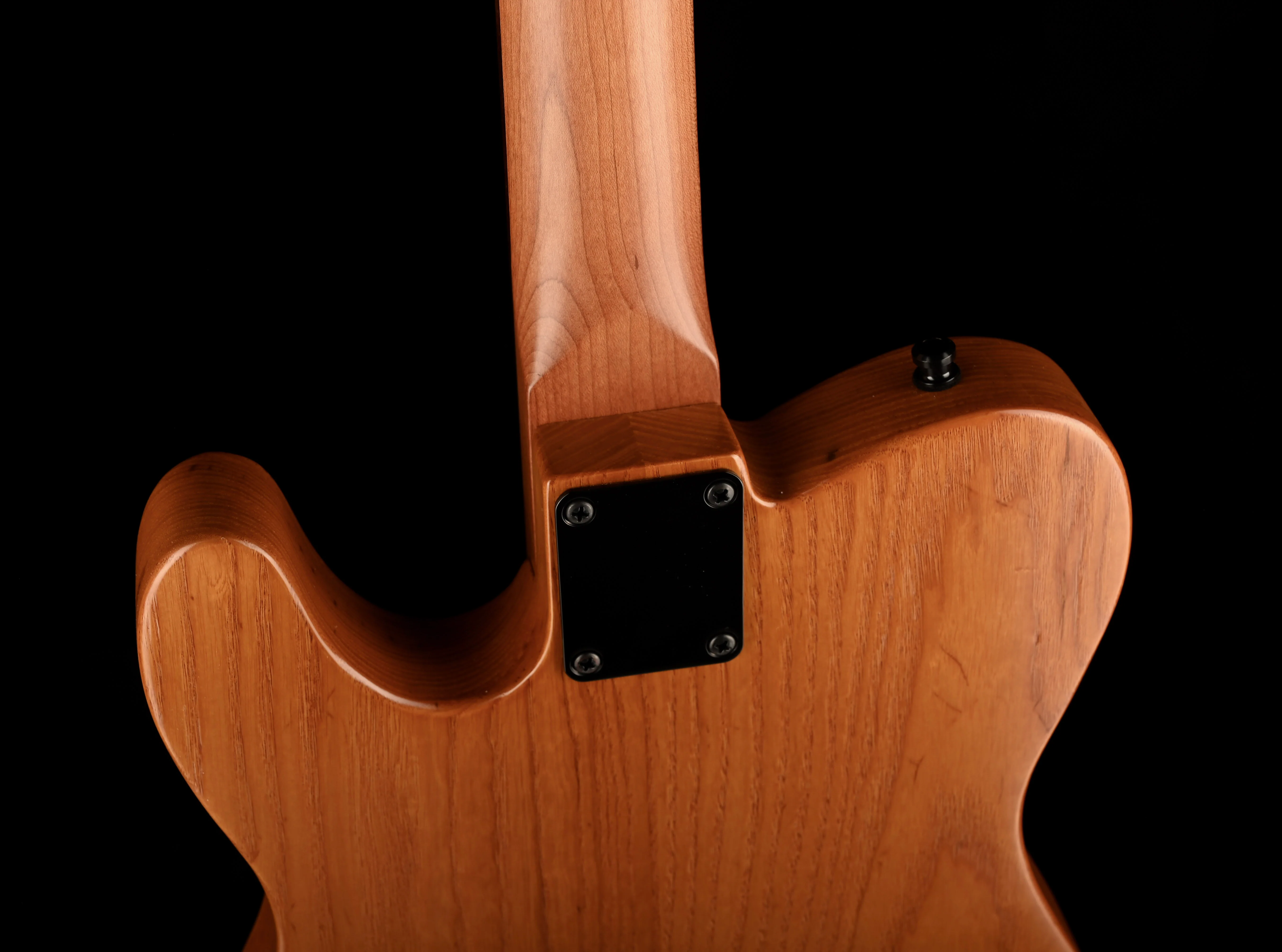 Pre Owned McCloud Swamp Ash '69 Thinline T-style Guitar With OHSC - Image 15