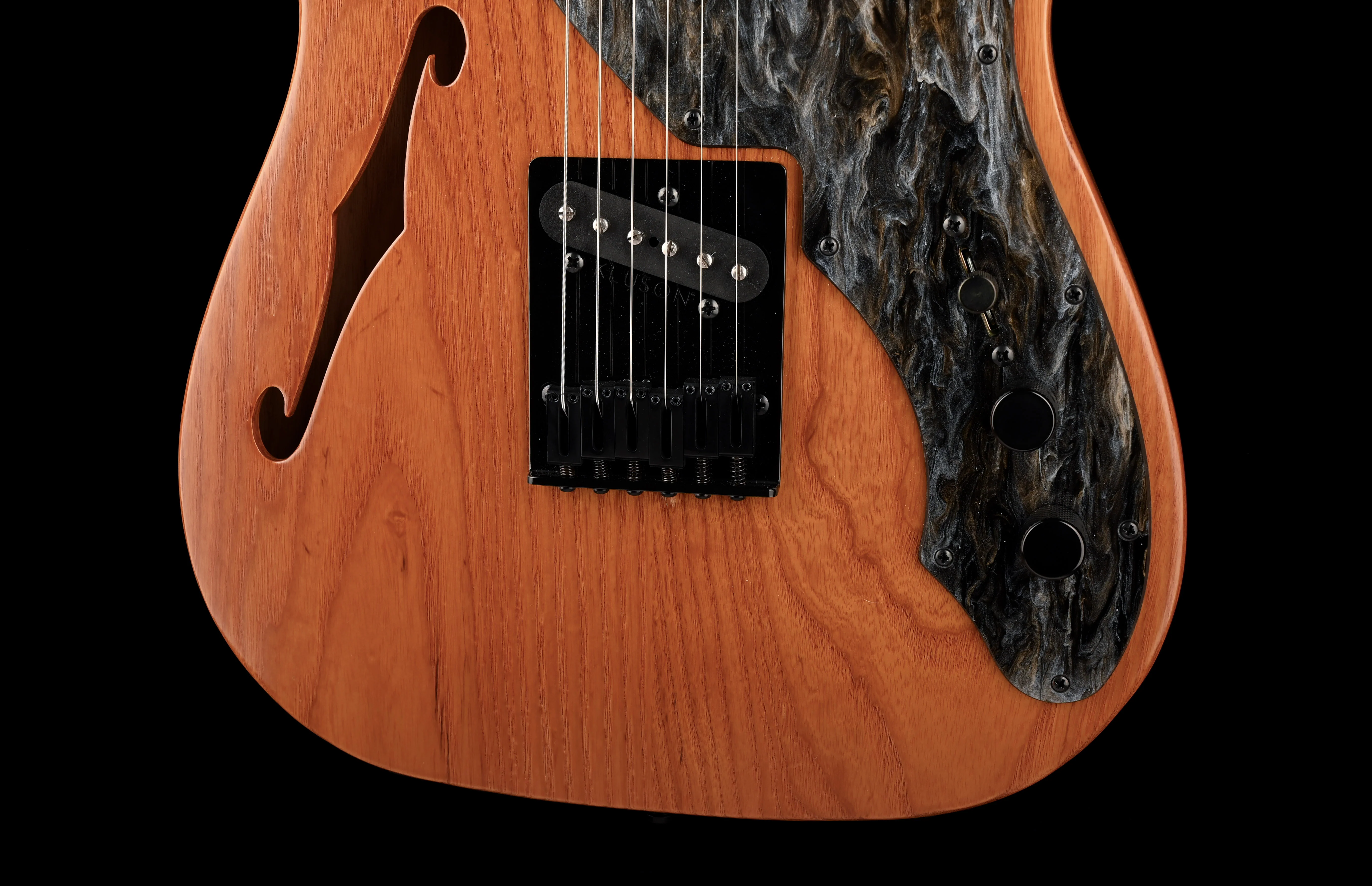 Pre Owned McCloud Swamp Ash '69 Thinline T-style Guitar With OHSC - Image 5