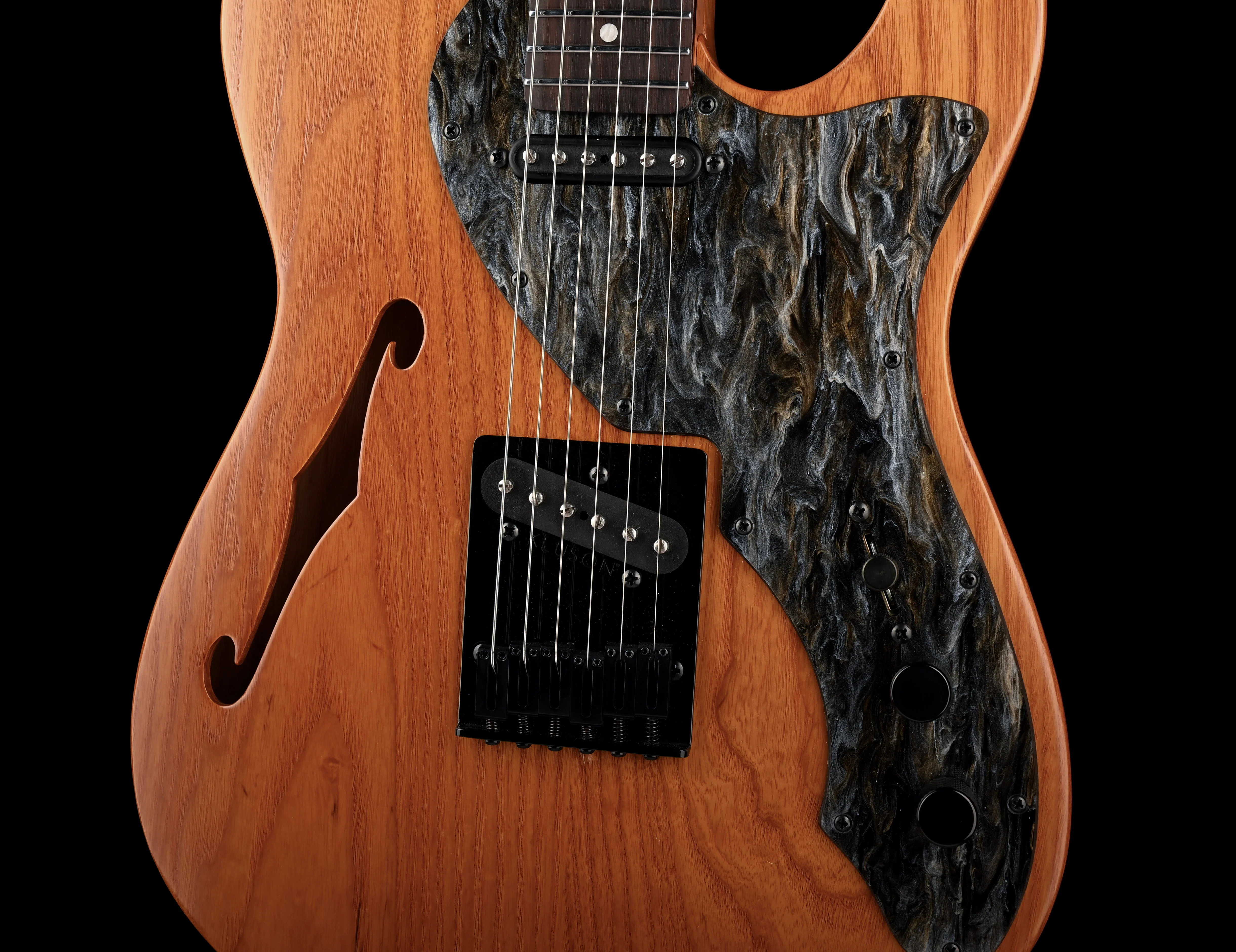 Pre Owned McCloud Swamp Ash '69 Thinline T-style Guitar With OHSC - Image 6