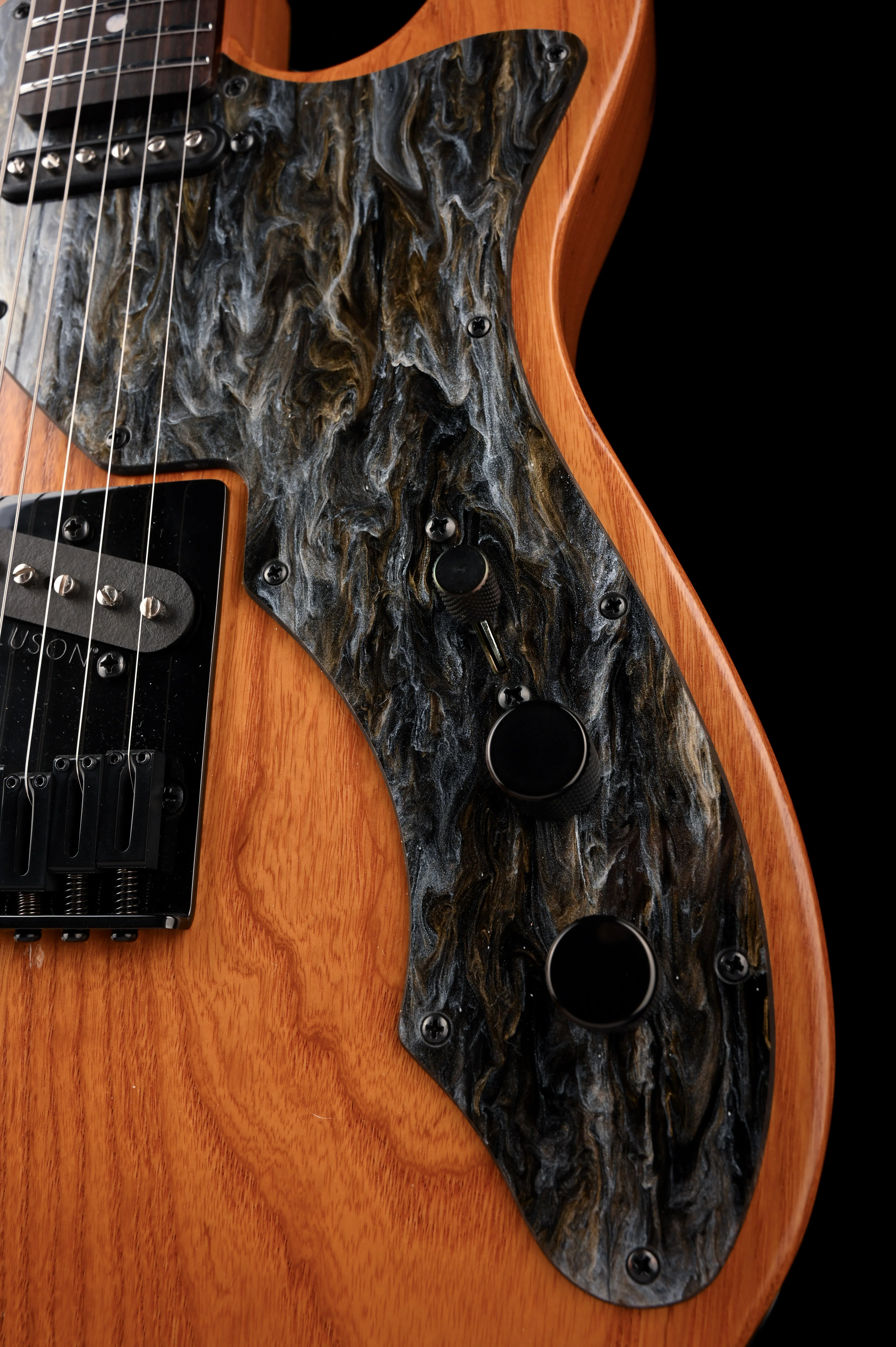 Pre Owned McCloud Swamp Ash '69 Thinline T-style Guitar With OHSC - Image 8