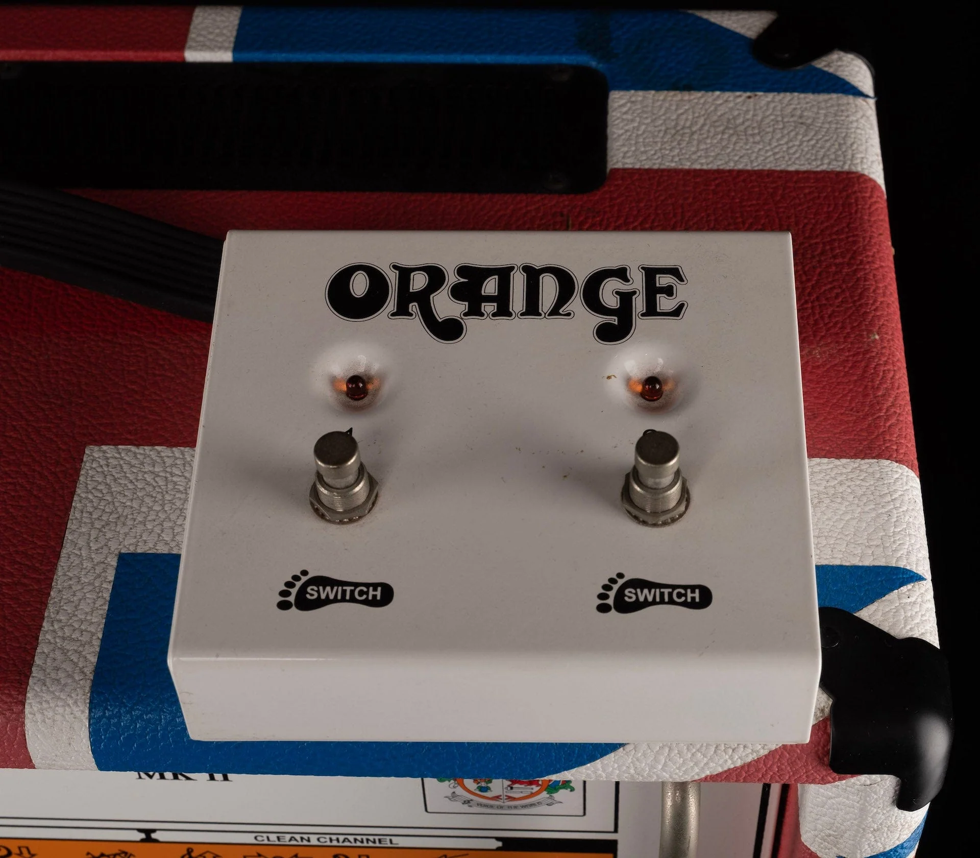 Pre-Owned Limited Edition of 25 Orange Limited Edition Union Jack Rockerverb 50 MKII / 2x12 Cab Set - Image 8