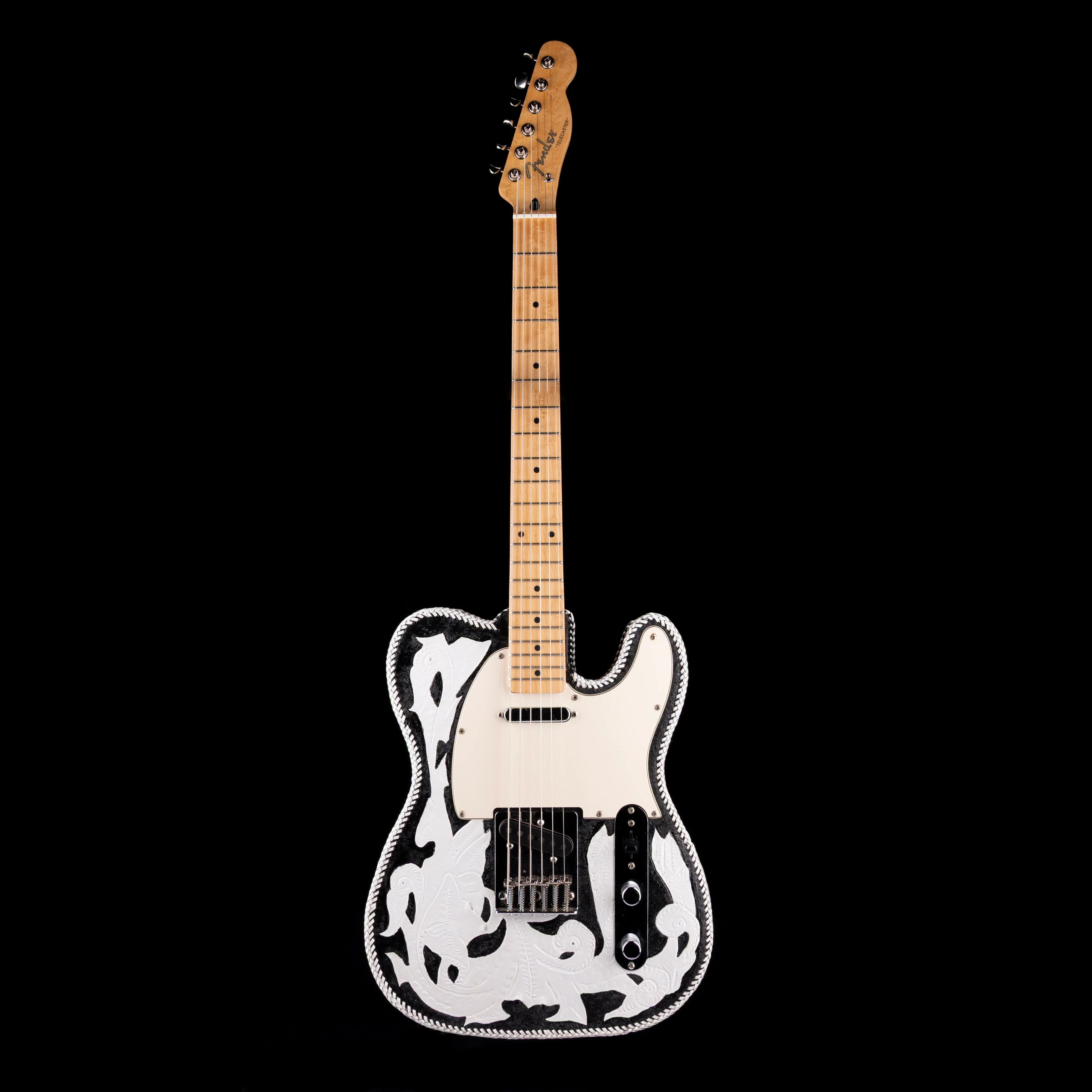 Pre-Owned  Partscaster  Wailin' Winnings T-Style Black/White Leather With HSC - Image 2