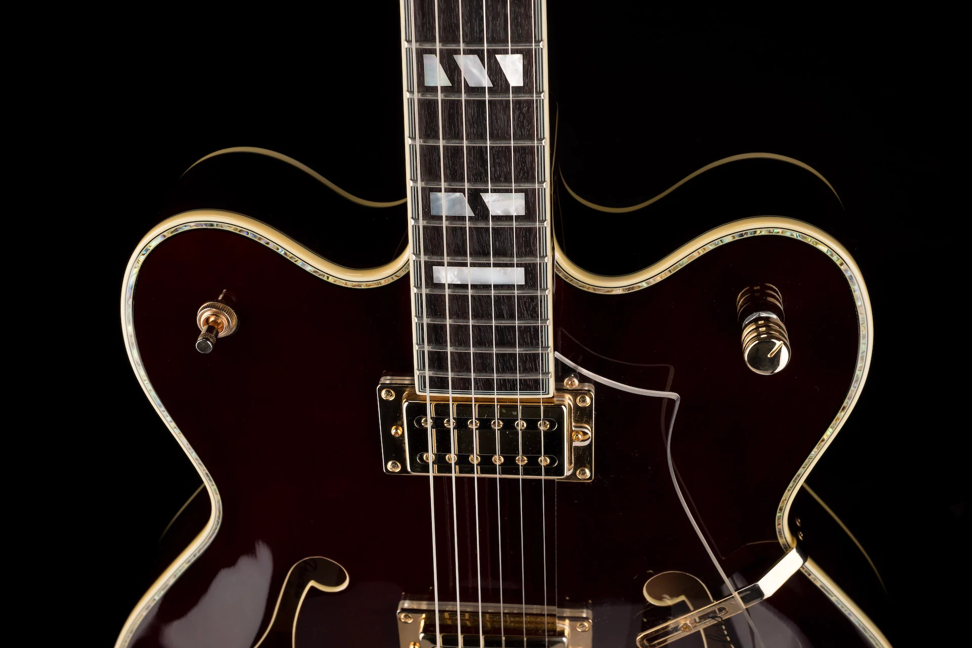 Pre Owned Peerless Tonemaster Custom Burgundy Semi-Hollow Body Electric Guitar With Gig Bag - Image 3