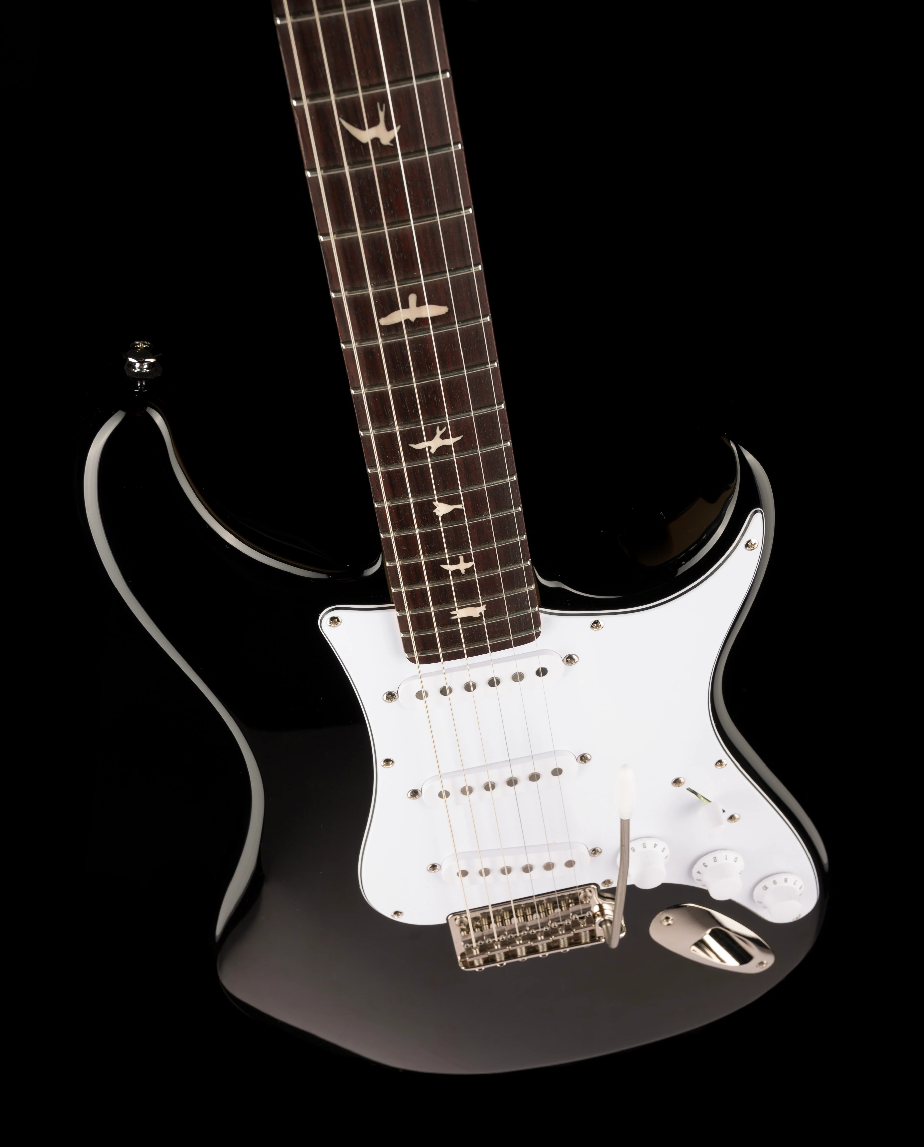 Pre Owned PRS SE Silver Sky Piano Black Electric Guitar With Gig Bag - Image 4