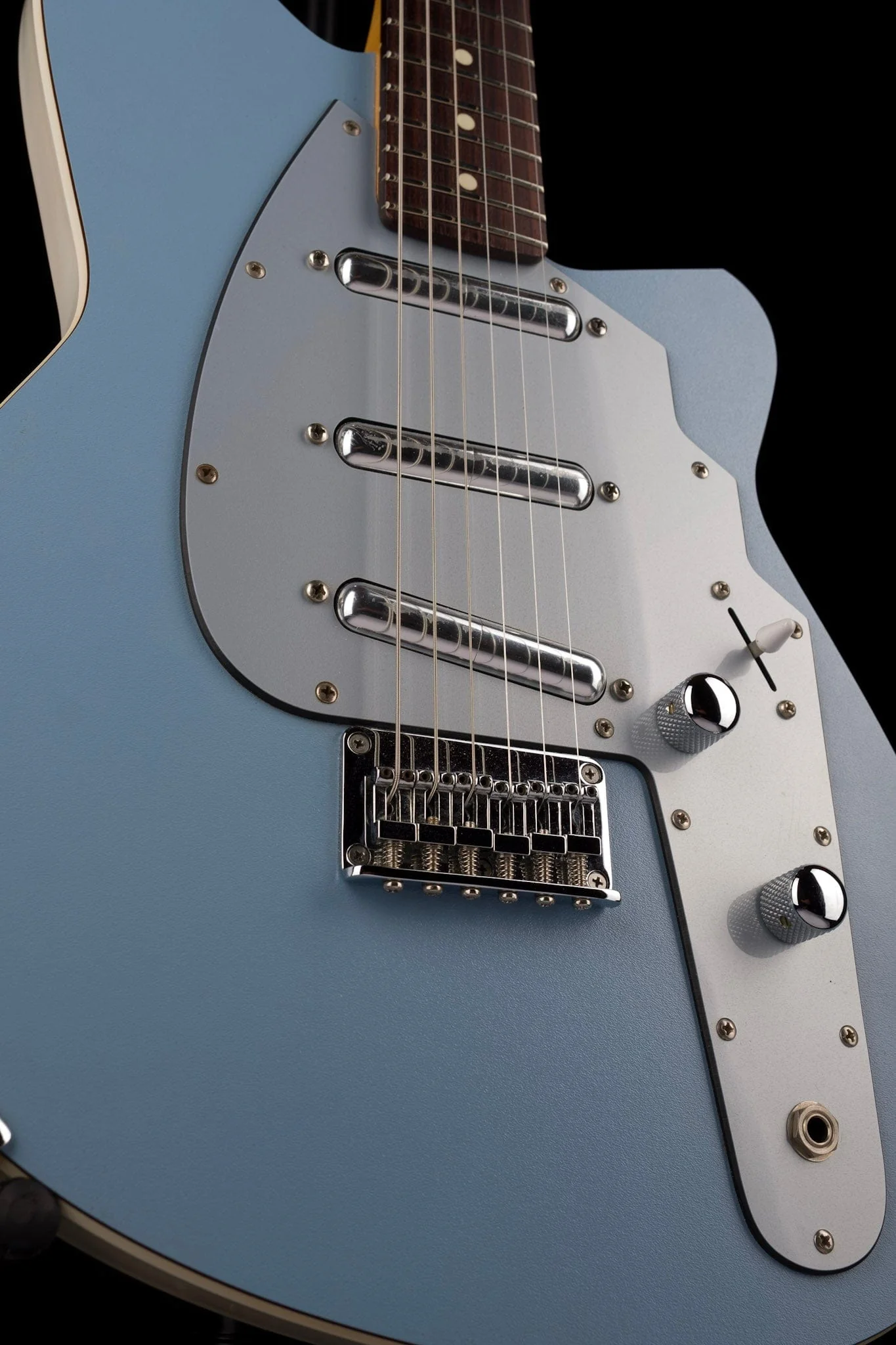 Pre Owned Reverend SPY Sky Blue Electric Guitar With Gig Bag - Image 10