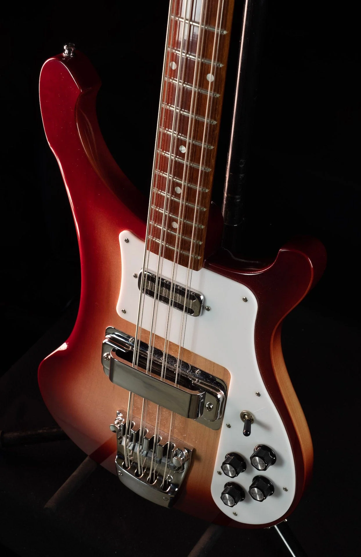 Pre-Owned '01 Rickenbacker 4008 Eight String Fireglo Bass With OHSC 8 String Bass - Image 5