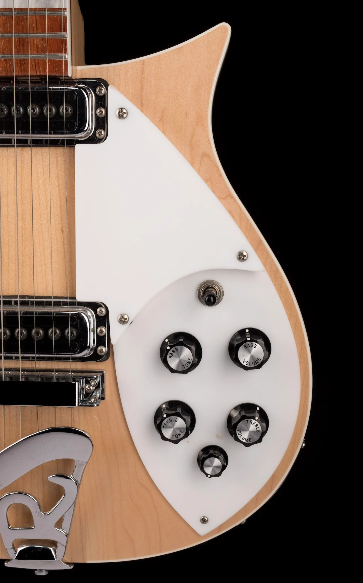 Pre Owned 2019 Rickenbacker 620/6 MG Mapleglo Electric Guitar With OHSC - Image 8