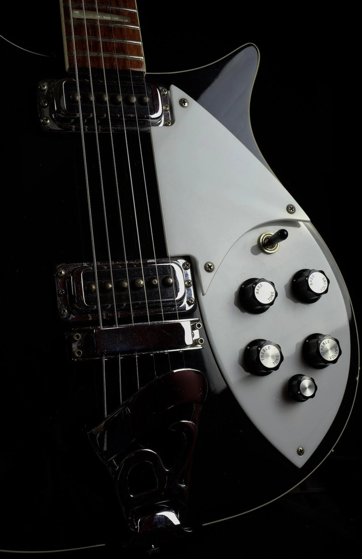 Pre-Owned 1994 Rickenbacker 620 Jetglo With OHSC - Image 5